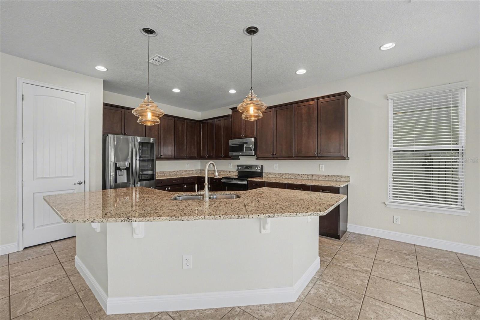 Image 8 of 35 For 190 Minton Loop