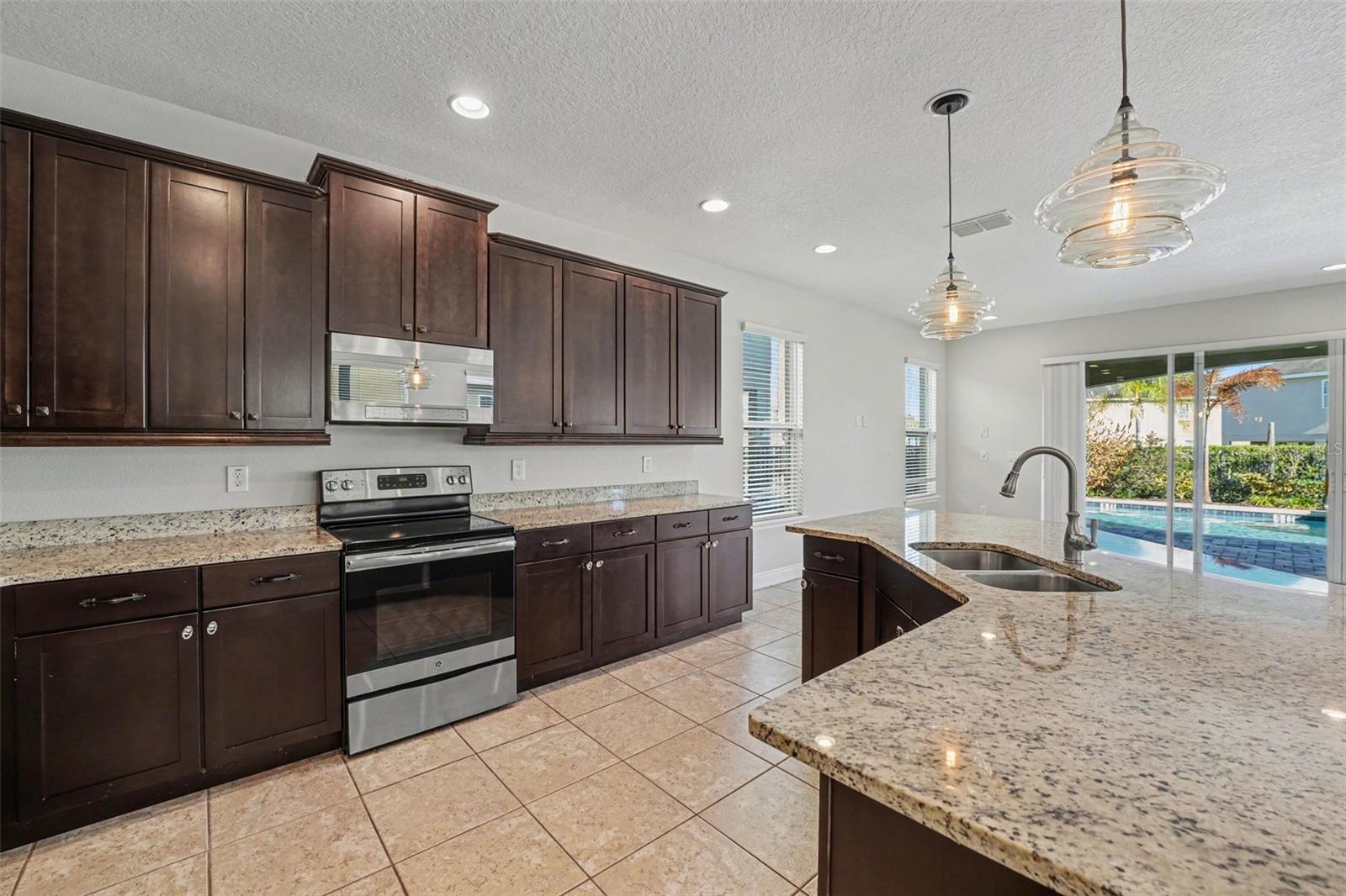 Image 9 of 35 For 190 Minton Loop