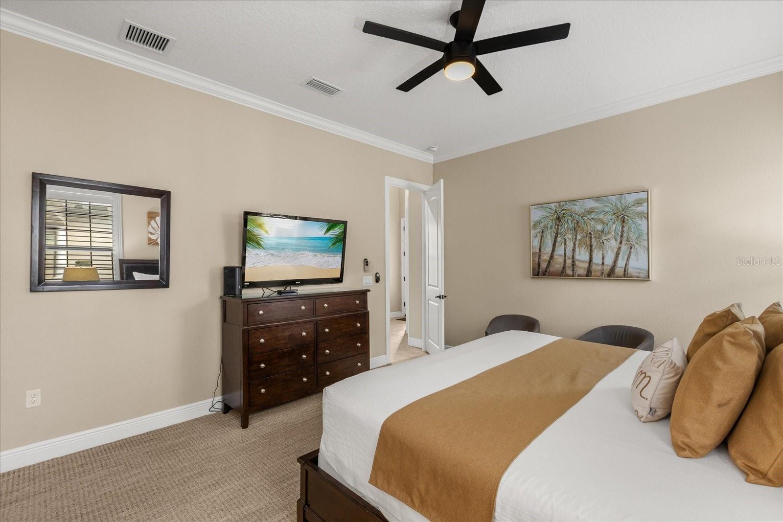 Image 28 of 78 For 989 Desert Mountain Court