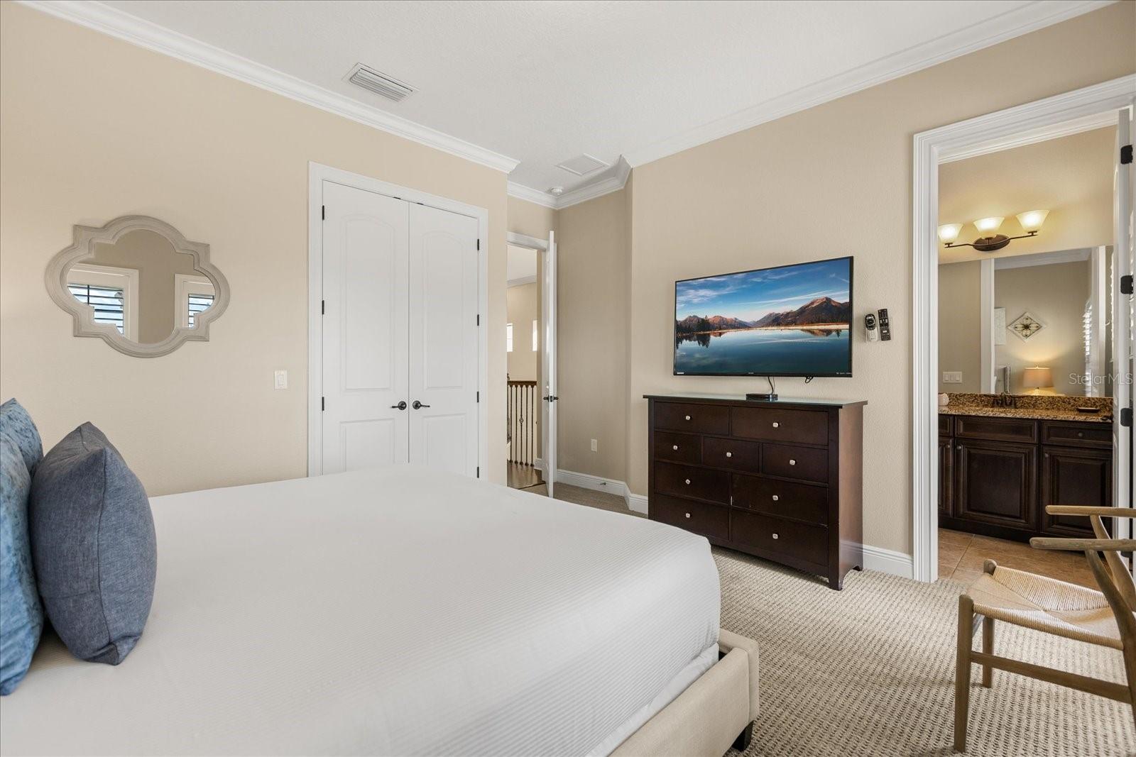 Image 43 of 78 For 989 Desert Mountain Court