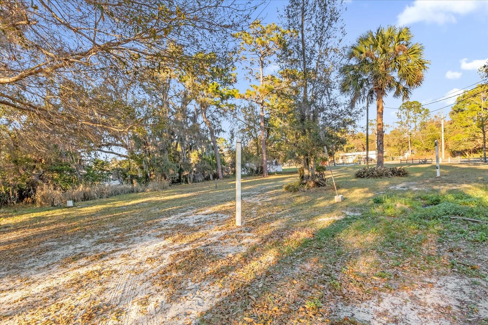 Image 14 of 39 For 585 Doctors Drive