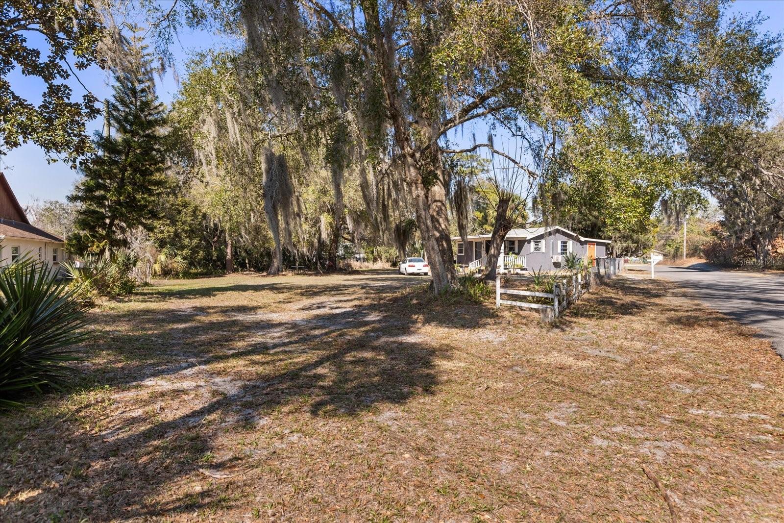 Image 36 of 39 For 585 Doctors Drive