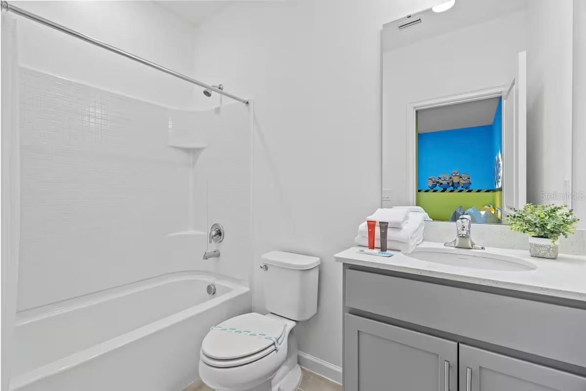 Image 34 of 68 For 10437 Ebb Tide Lane