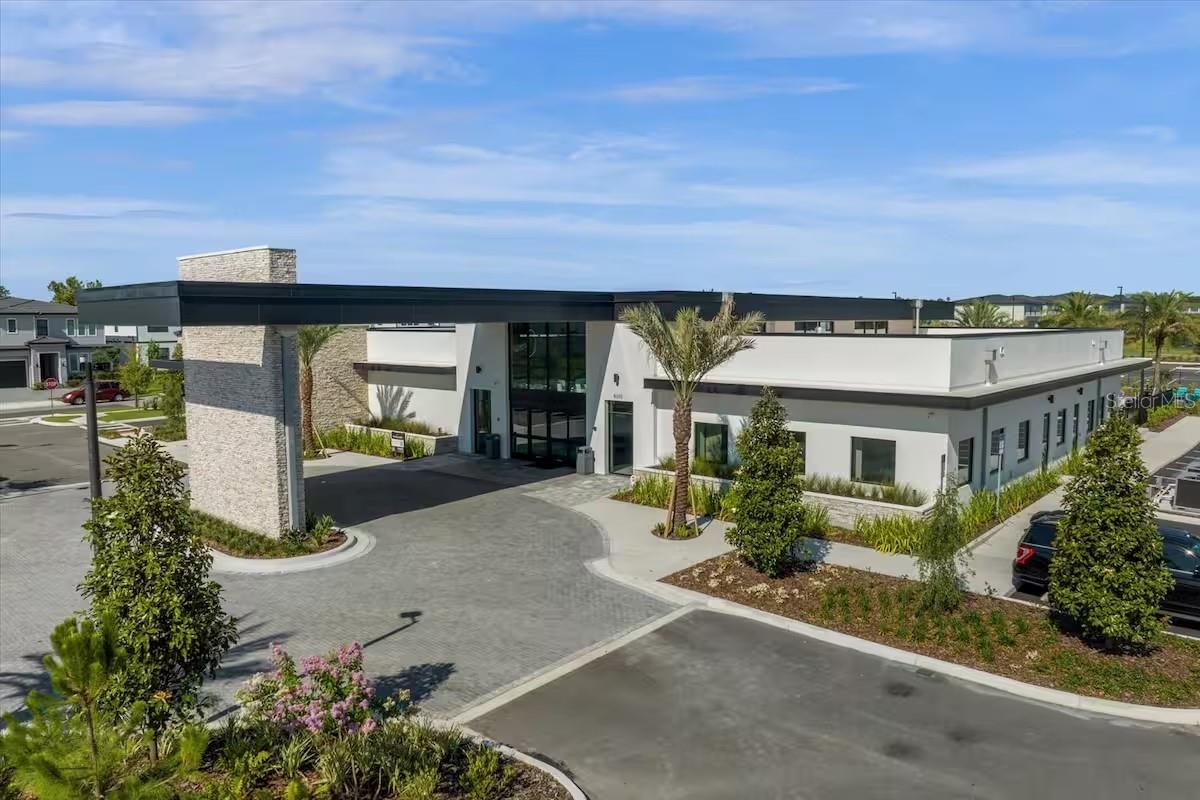 Image 42 of 68 For 10437 Ebb Tide Lane