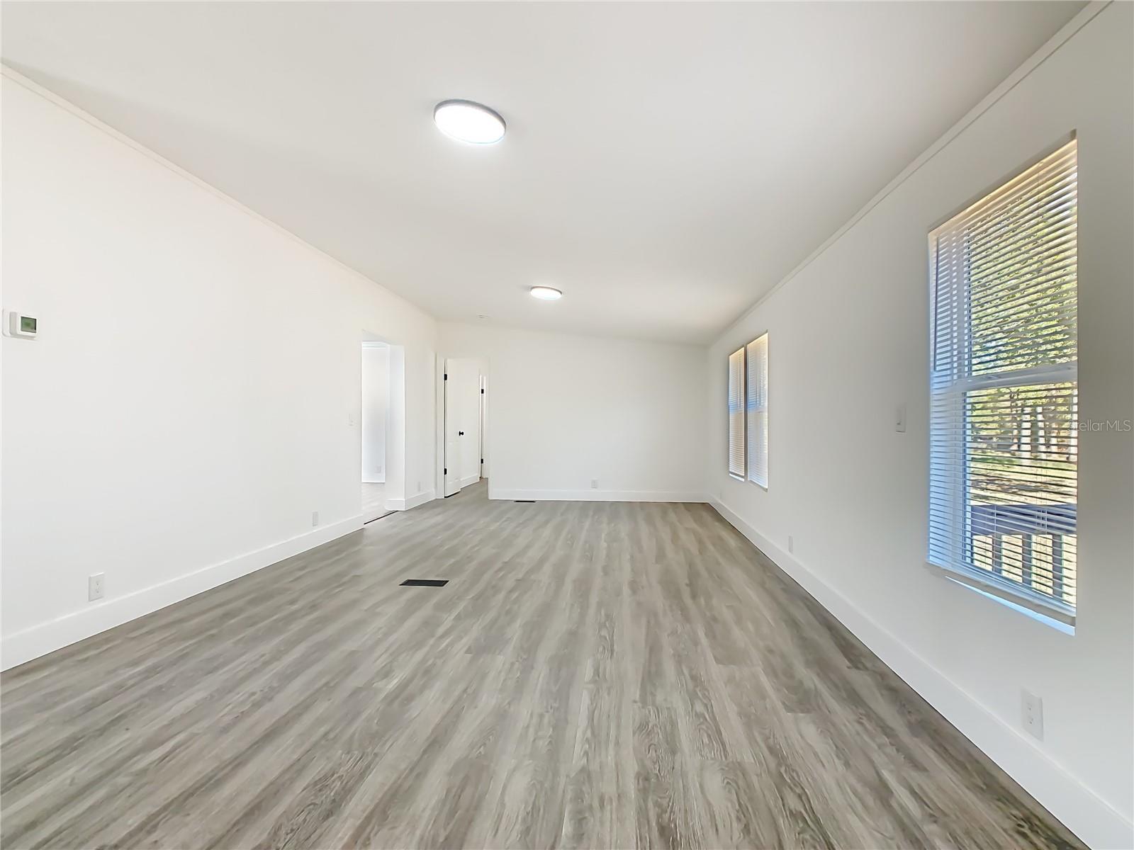 Image 25 of 56 For 3564 Reagan Boulevard