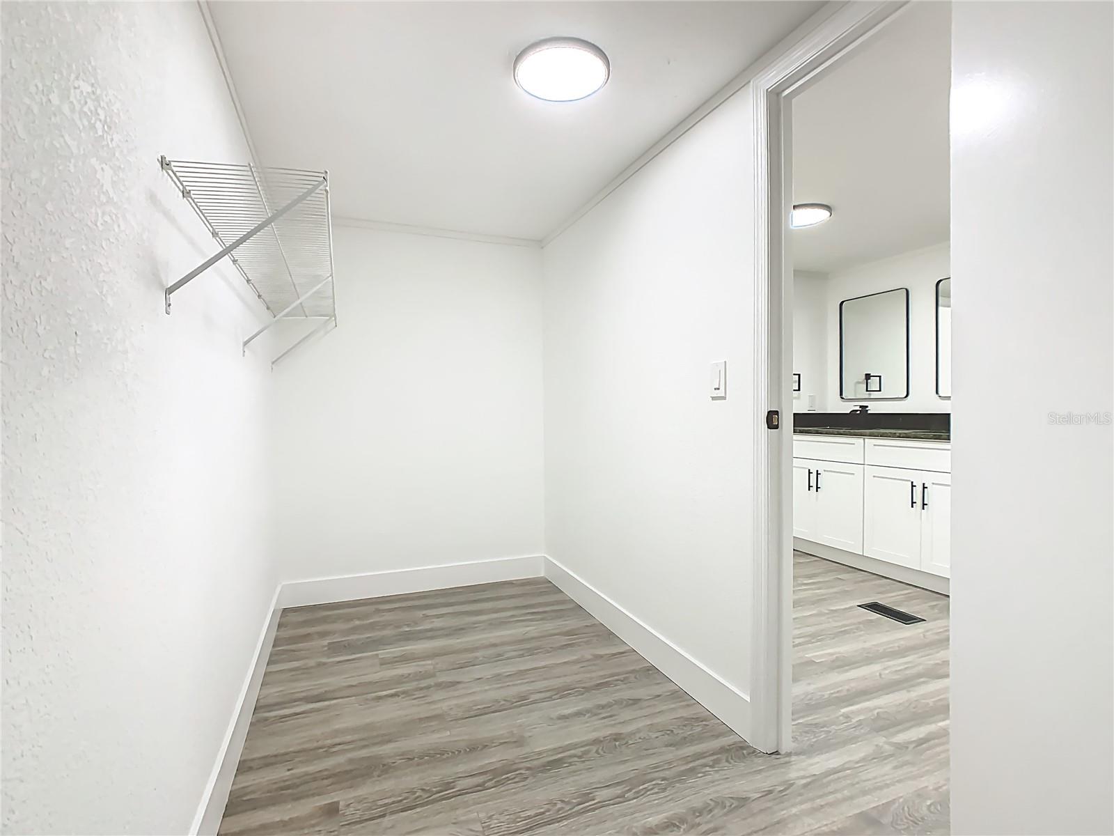 Image 36 of 56 For 3564 Reagan Boulevard