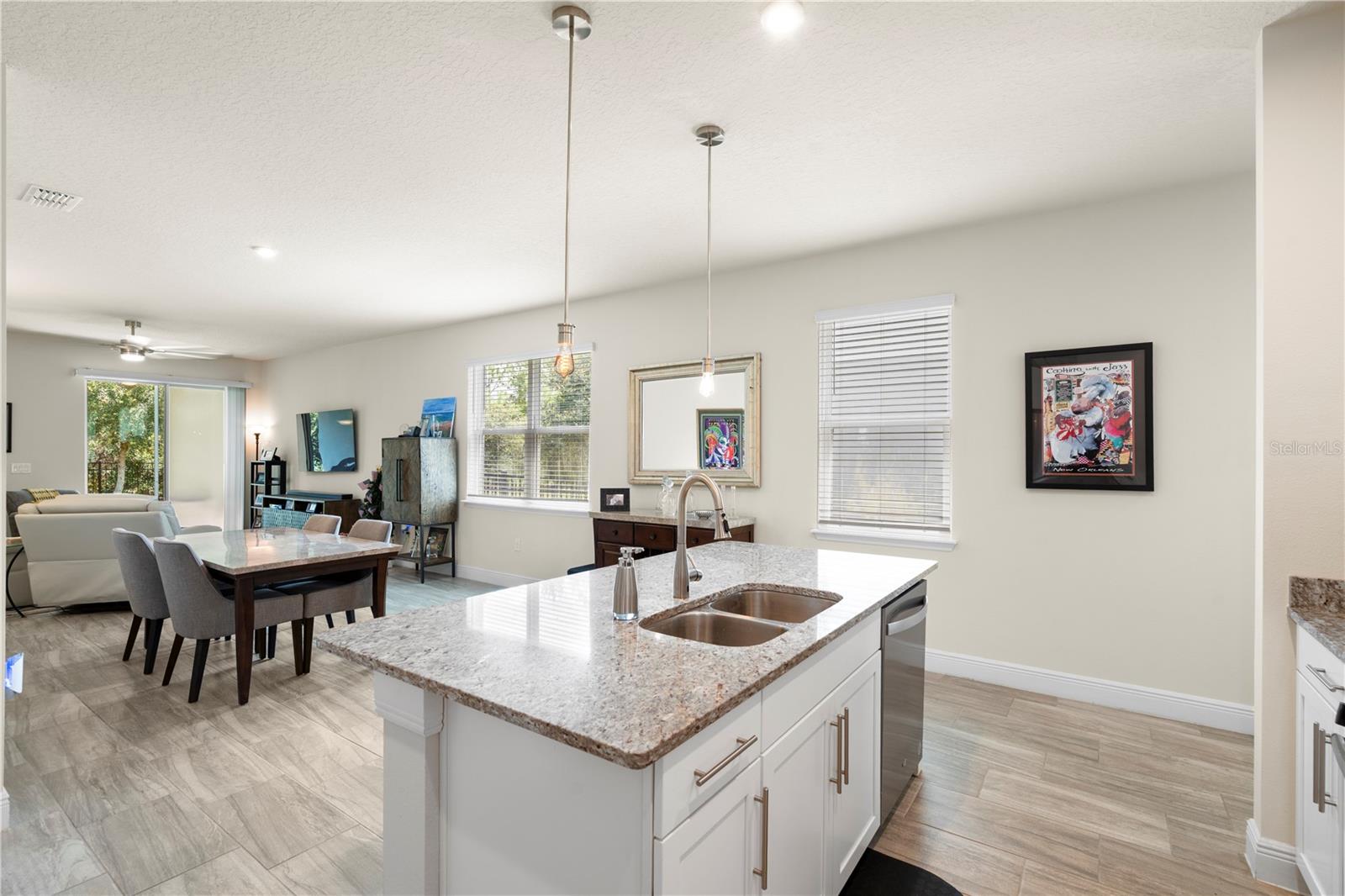 Image 7 of 22 For 1529 Chelsea Manor Circle