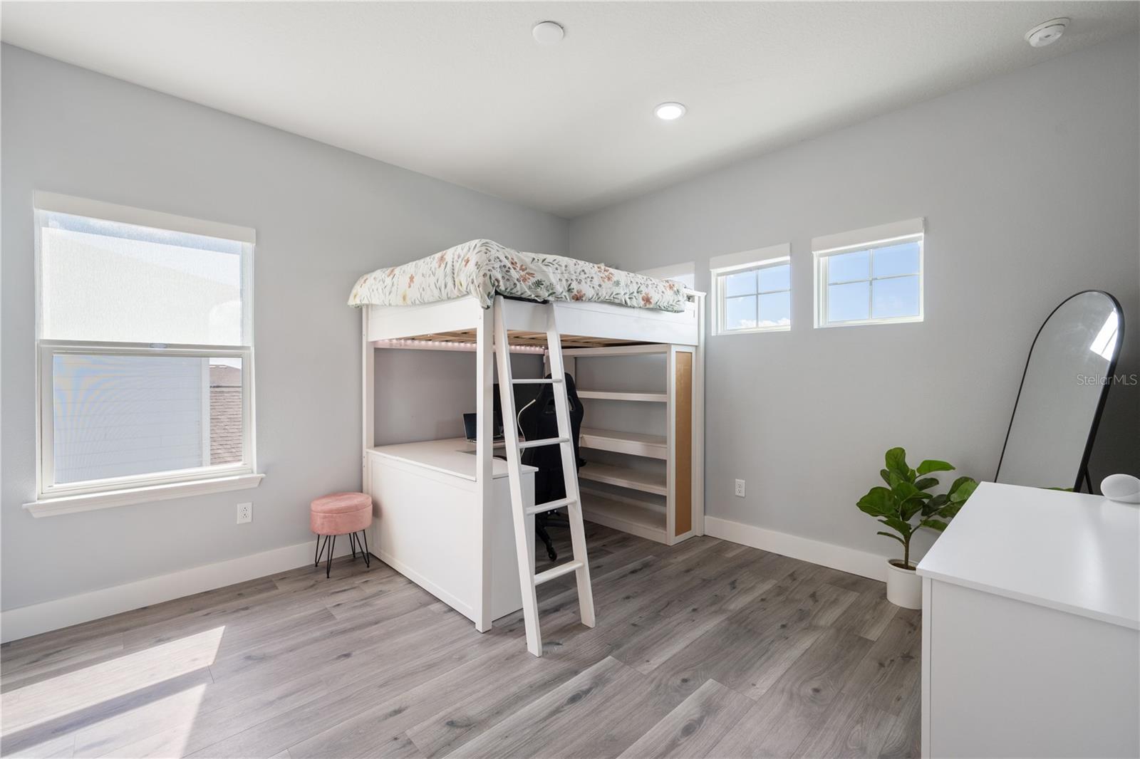 Image 24 of 52 For 13363 Panama Beach Court