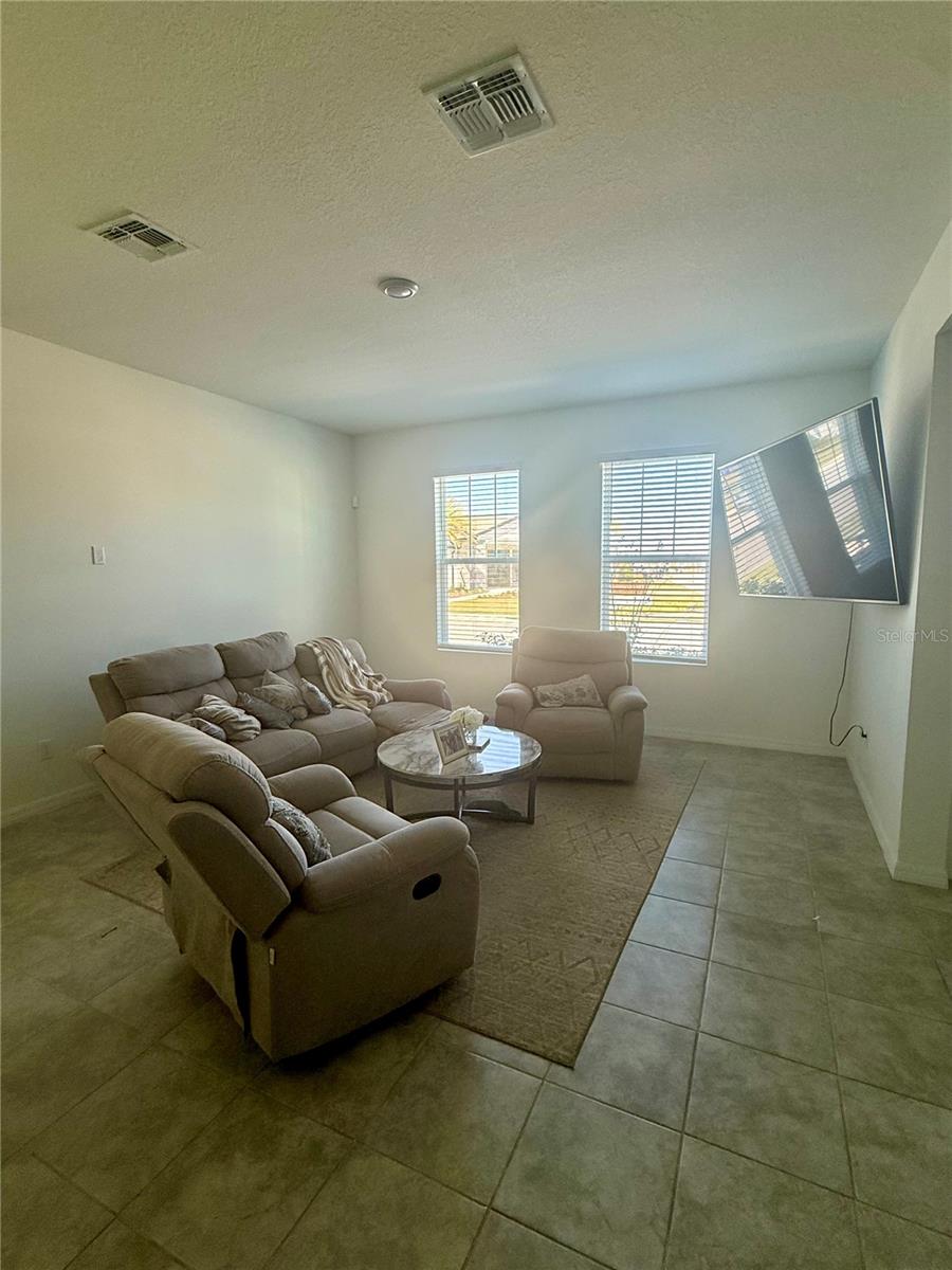 Image 6 of 11 For 4724 Homestead Trail