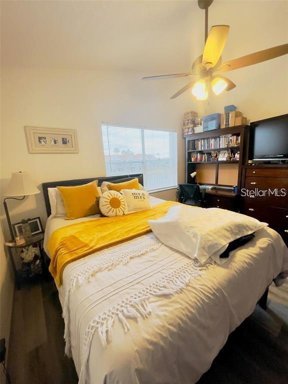 Image 10 of 12 For 2500 Woodgate Boulevard 203