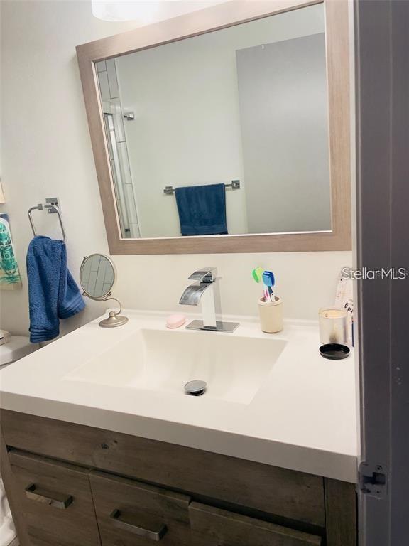 Image 9 of 12 For 2500 Woodgate Boulevard 203