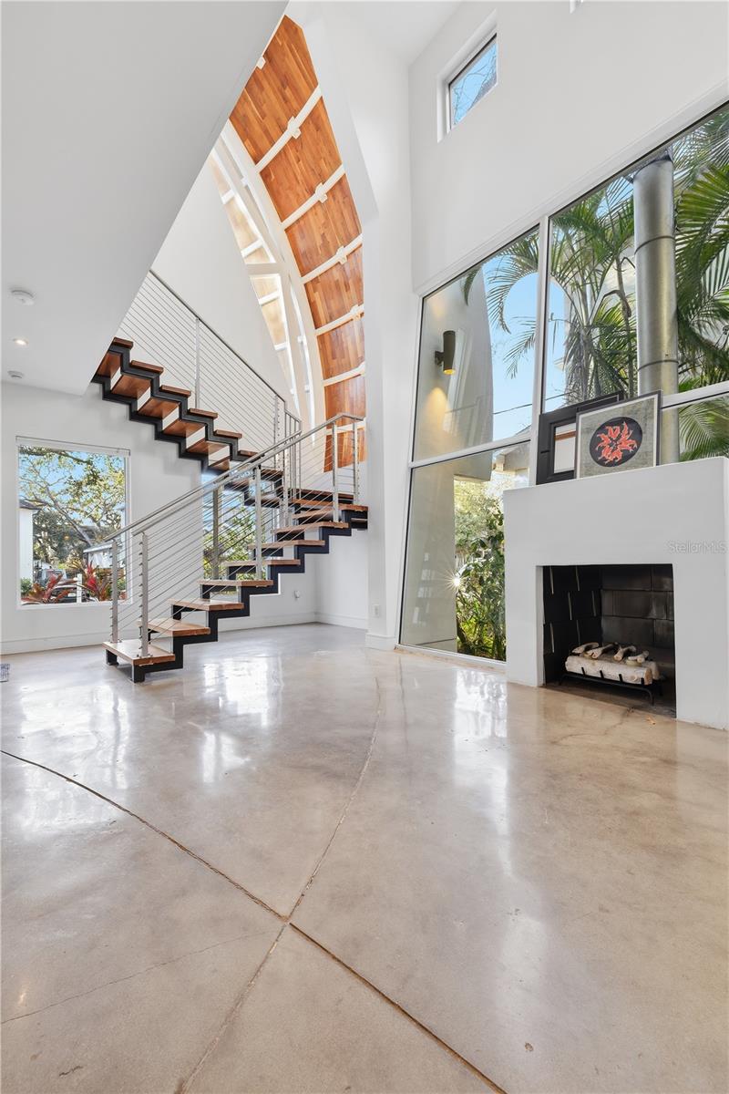 Listing photo id 5 for 6108 Elkins Avenue