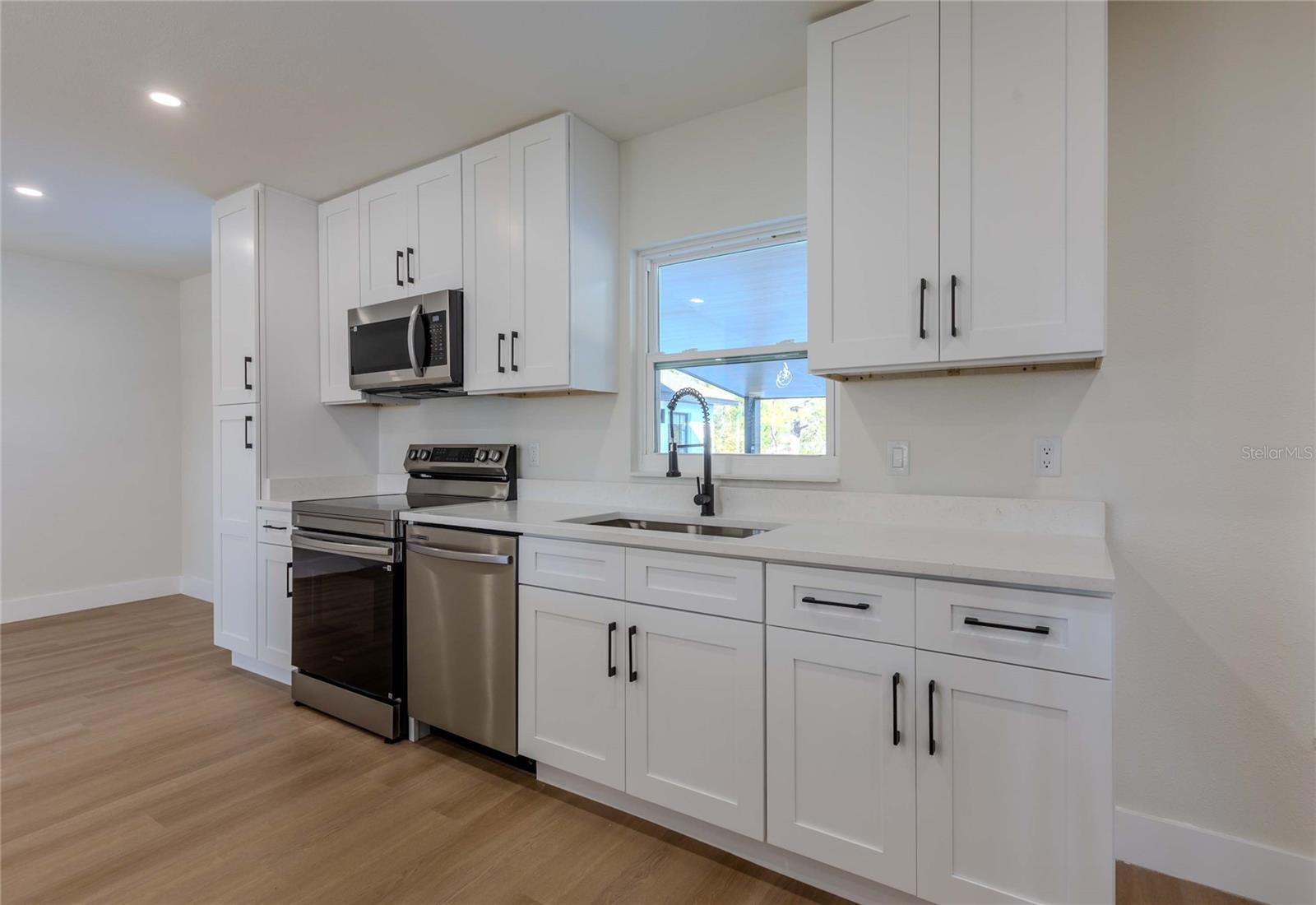 Image 42 of 91 For 3324 Haystack Road