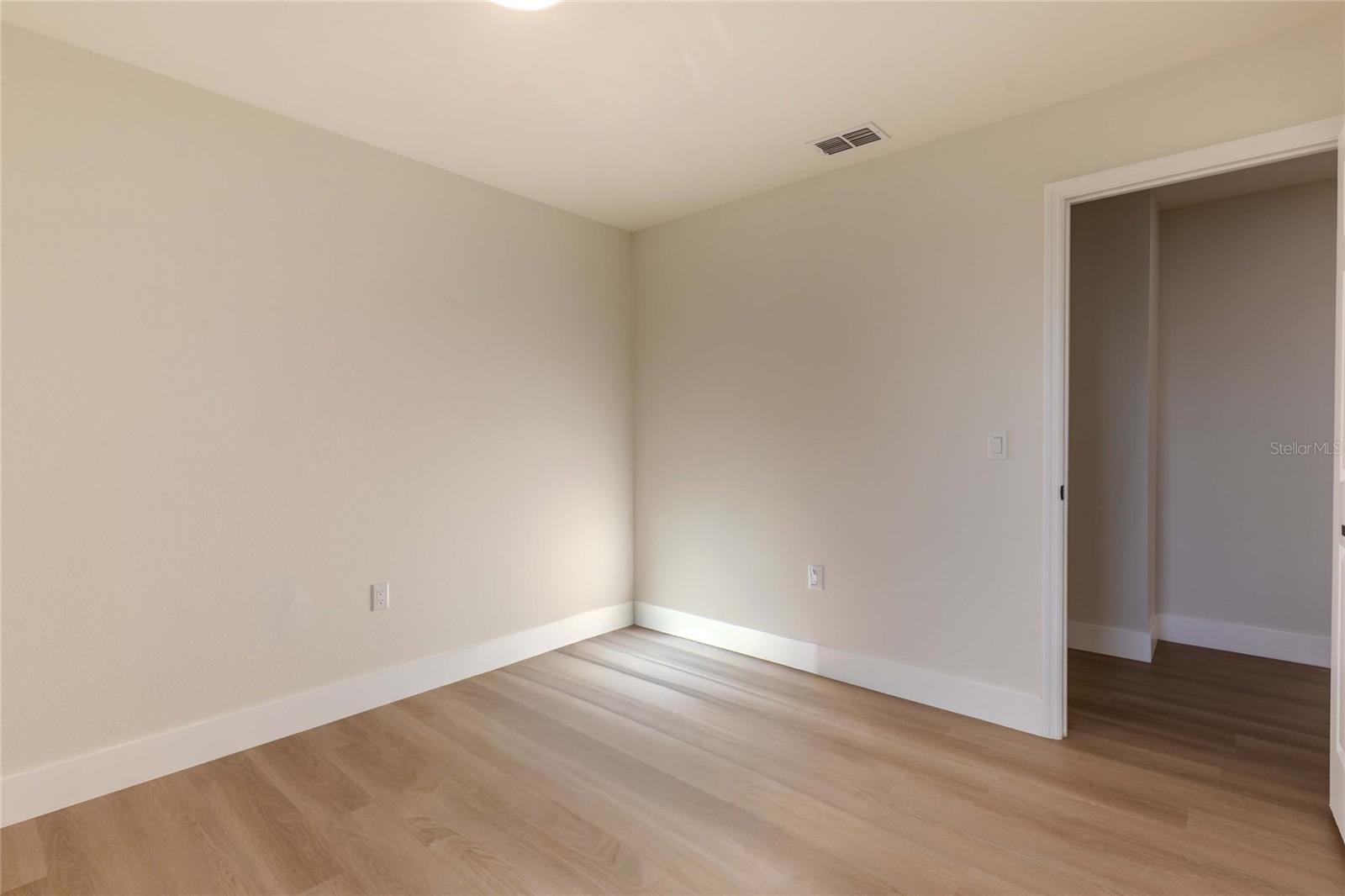 Image 52 of 91 For 3324 Haystack Road