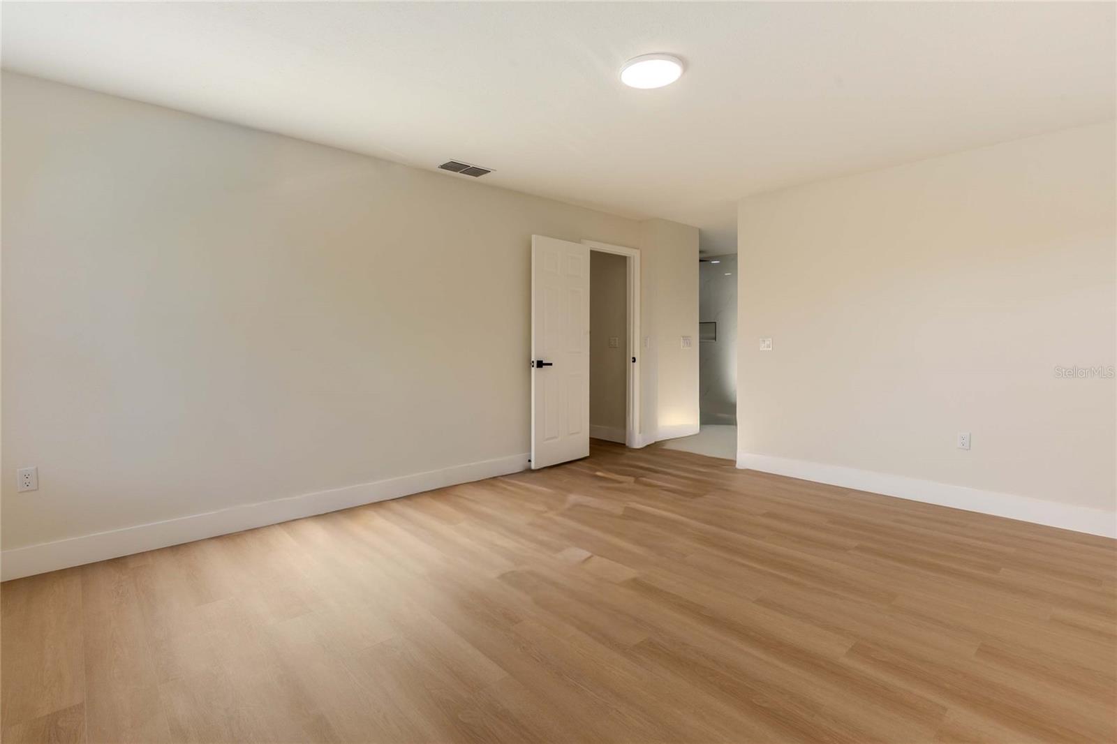 Image 59 of 91 For 3324 Haystack Road