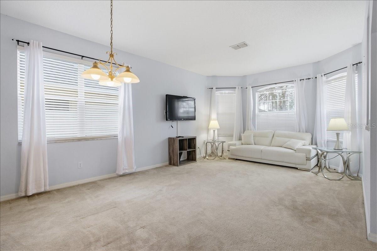 Image 5 of 32 For 227 Bonville Drive