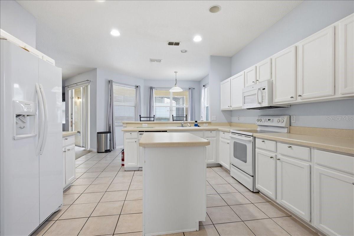 Image 7 of 32 For 227 Bonville Drive