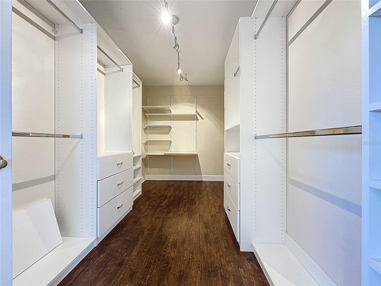 Image 32 of 52 For 16232 Rock Coast Drive