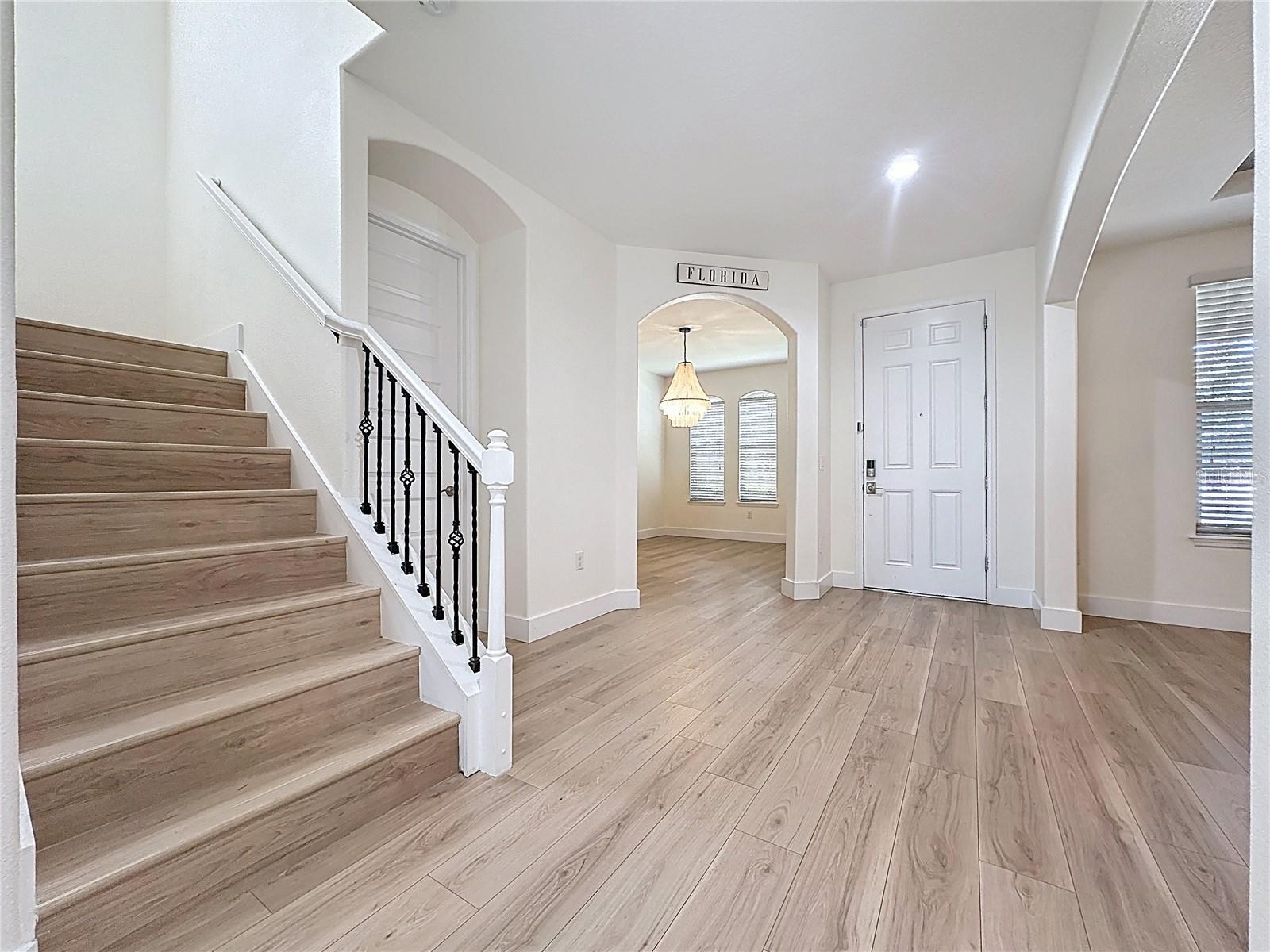 Image 4 of 52 For 16232 Rock Coast Drive