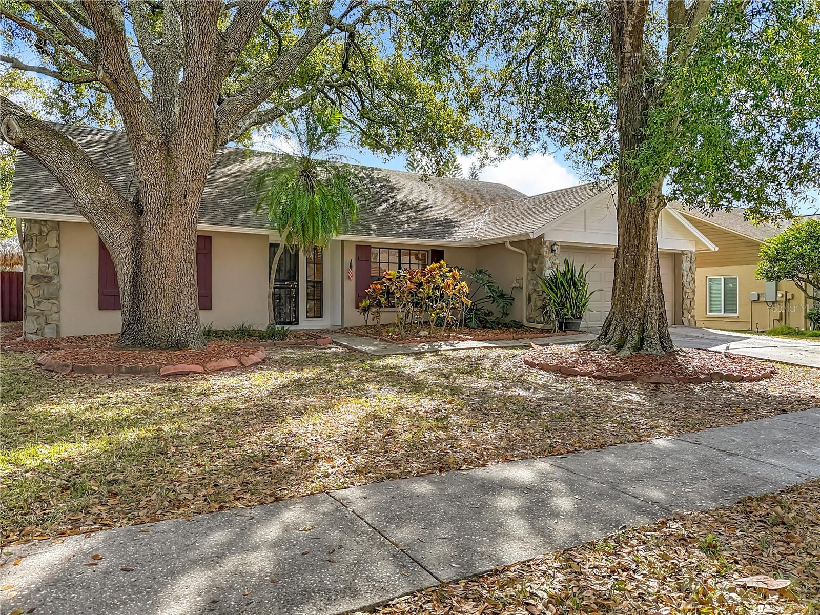 Image 5 of 78 For 15005 Redcliff Drive