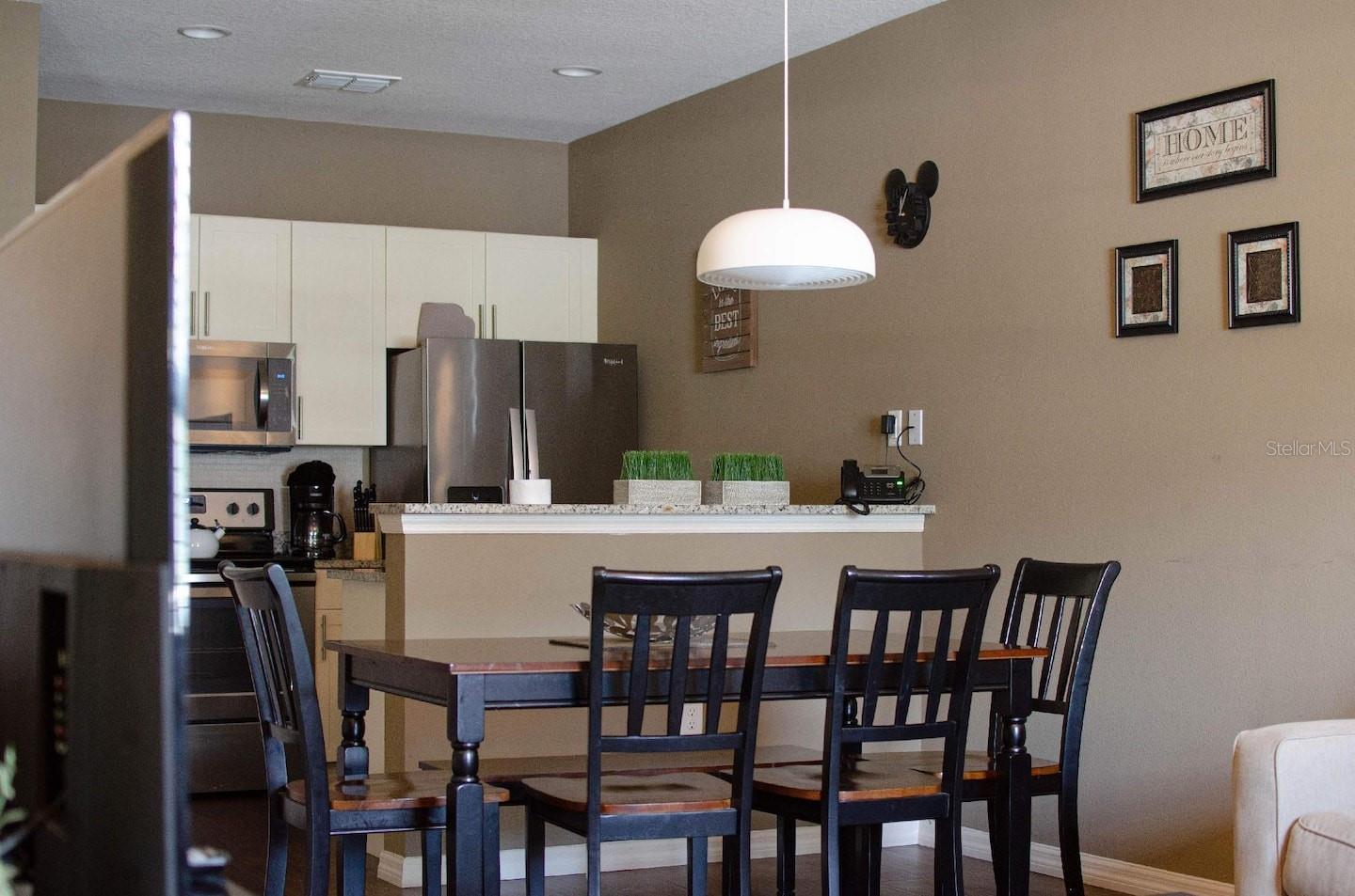 Image 8 of 15 For 8933 Shine Drive