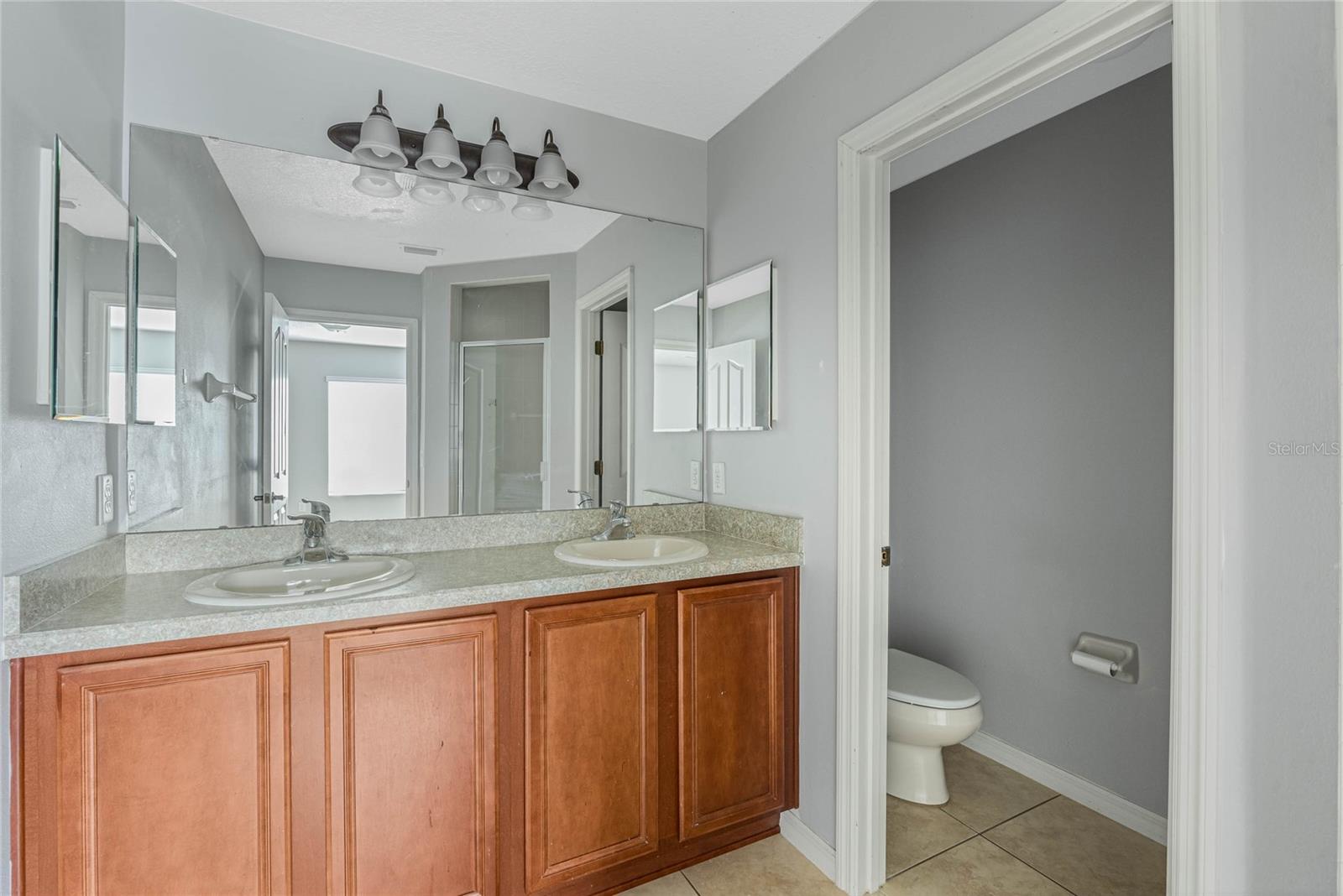 Image 12 of 22 For 7117 Swallow Run G1