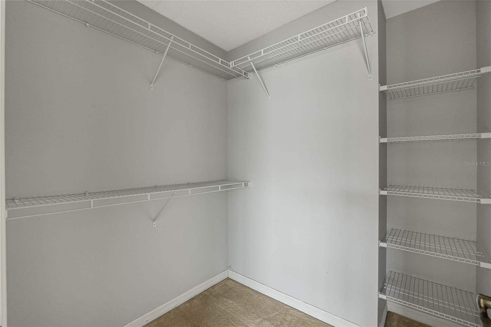 Image 13 of 22 For 7117 Swallow Run G1