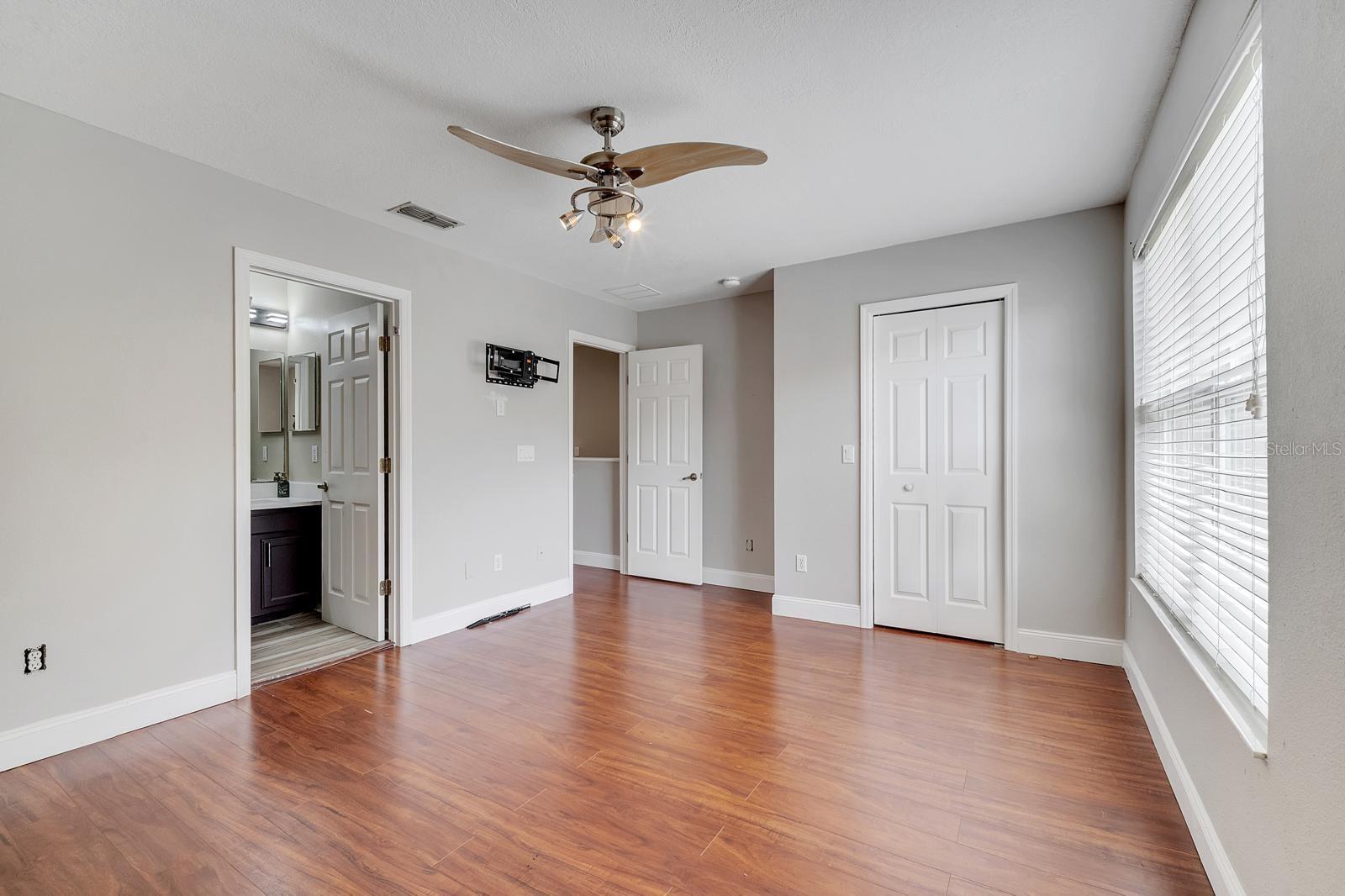 Image 15 of 19 For 200 Sterling Springs Lane