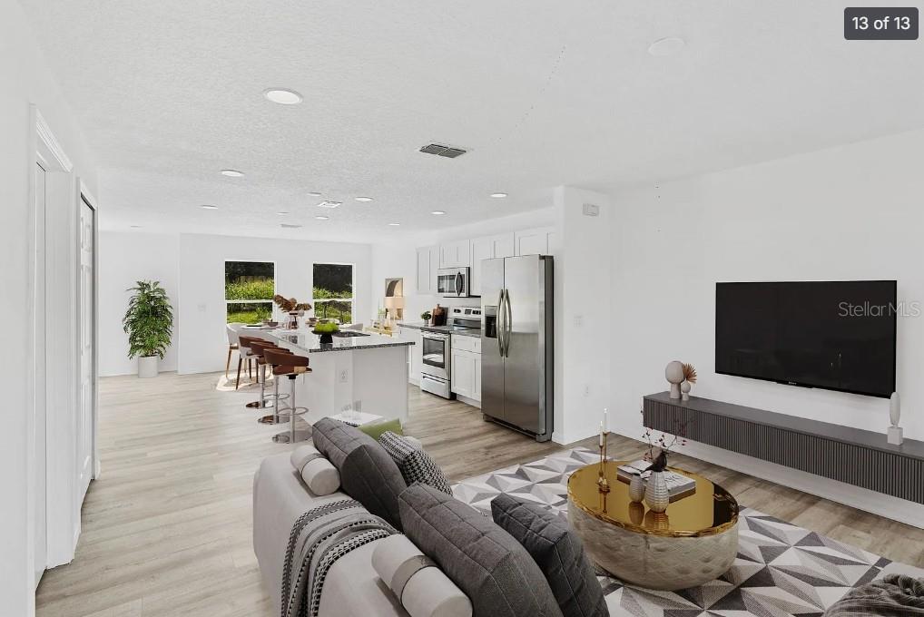 Image 3 of 12 For 172 Bowie Lane E