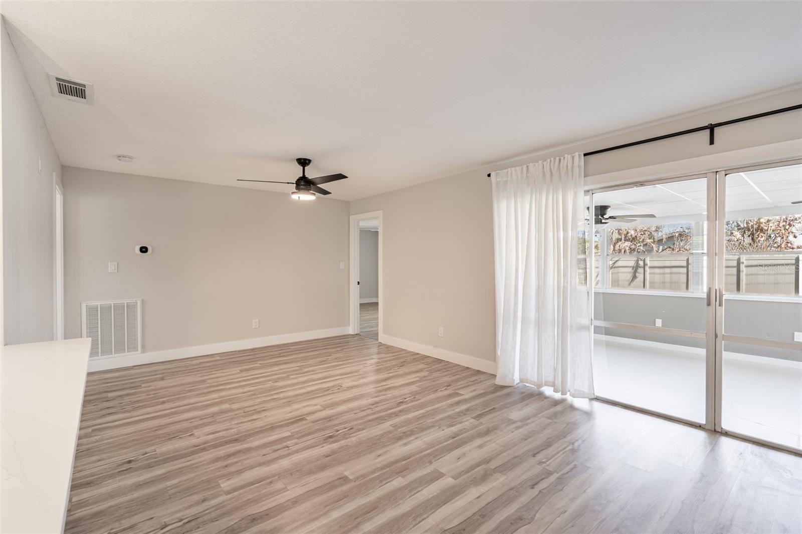 Image 10 of 30 For 418 Gilbert Road