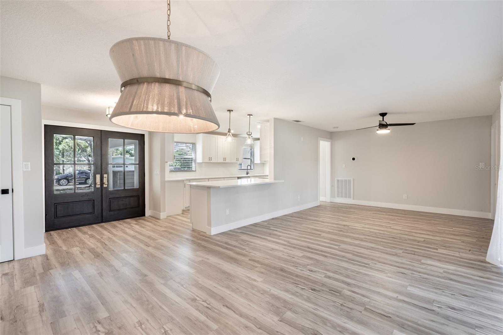 Image 7 of 30 For 418 Gilbert Road