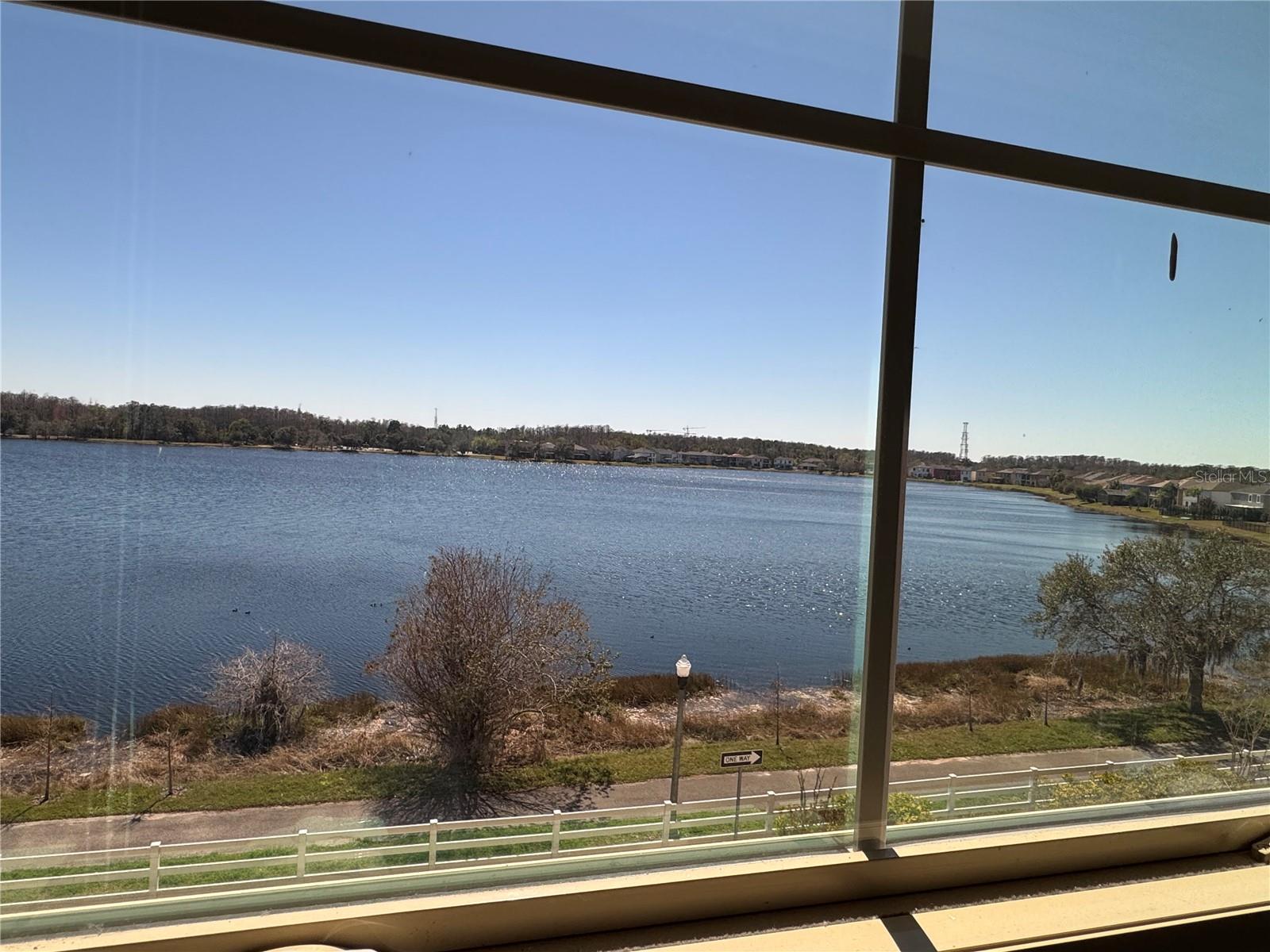 Image 26 of 39 For 10522 Green Ivy Lane