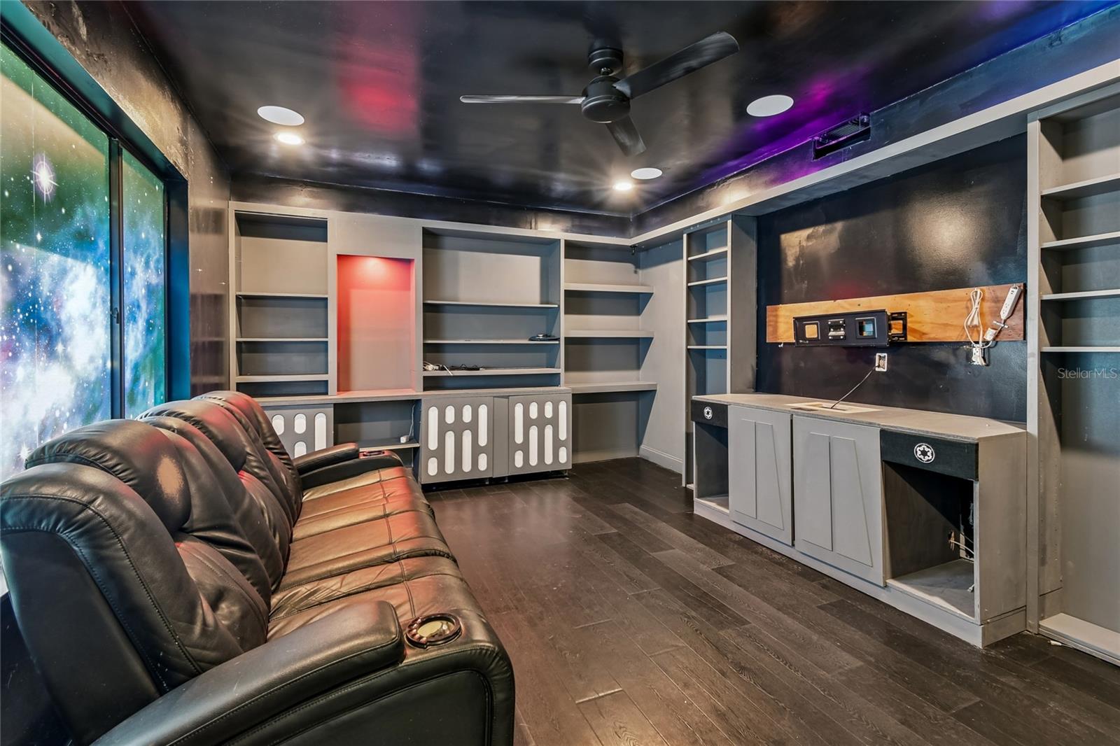 Image 12 of 73 For 1894 Long Pond Drive