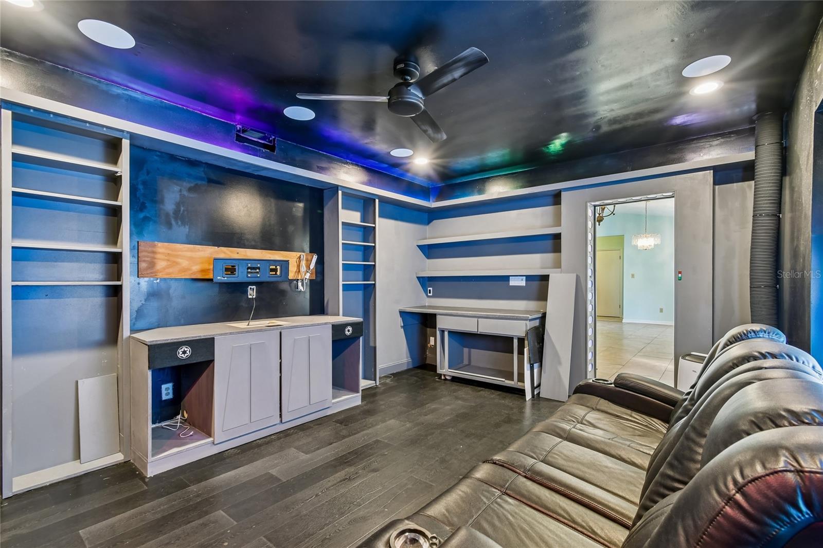 Image 15 of 73 For 1894 Long Pond Drive