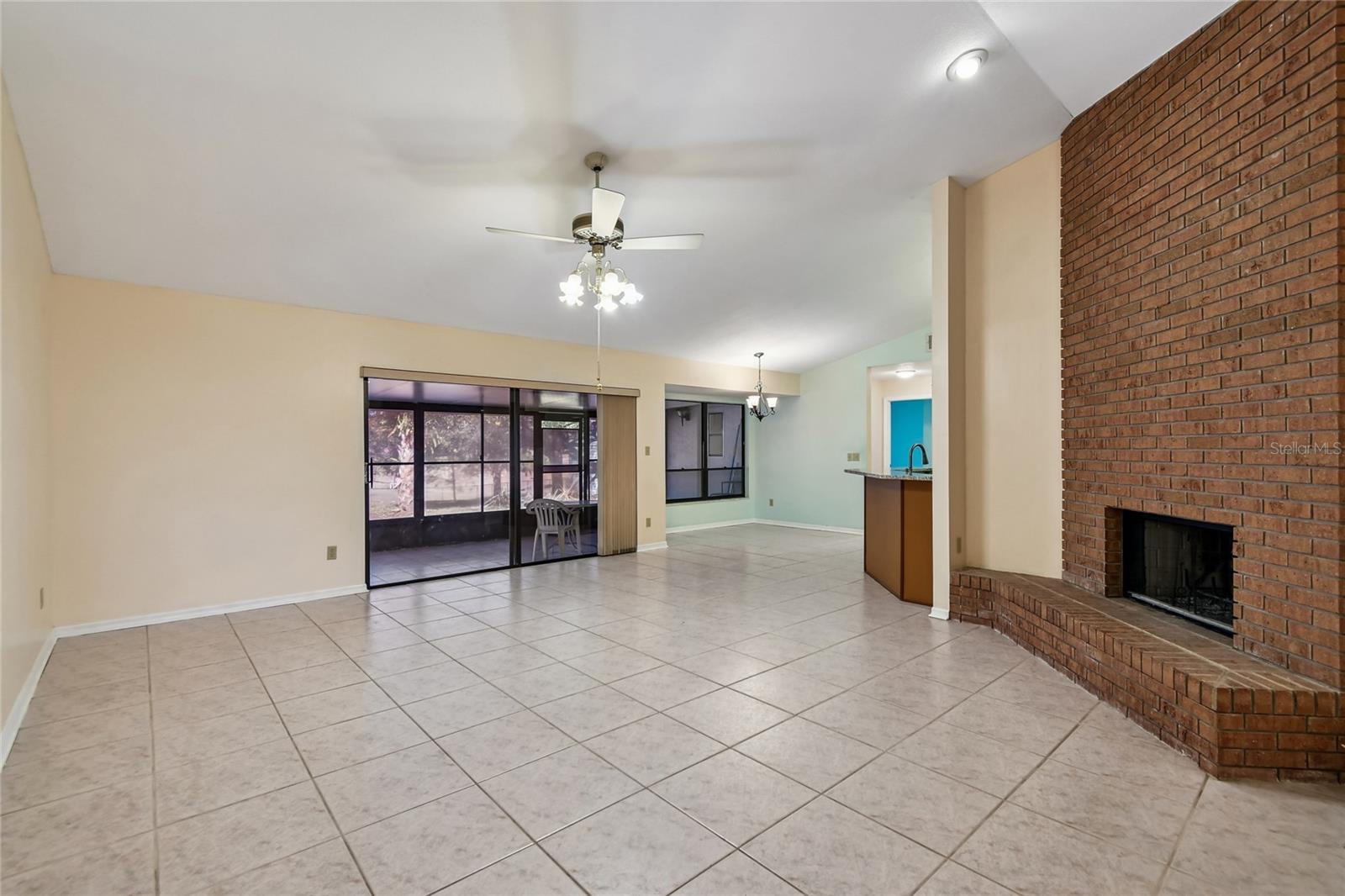 Image 24 of 73 For 1894 Long Pond Drive