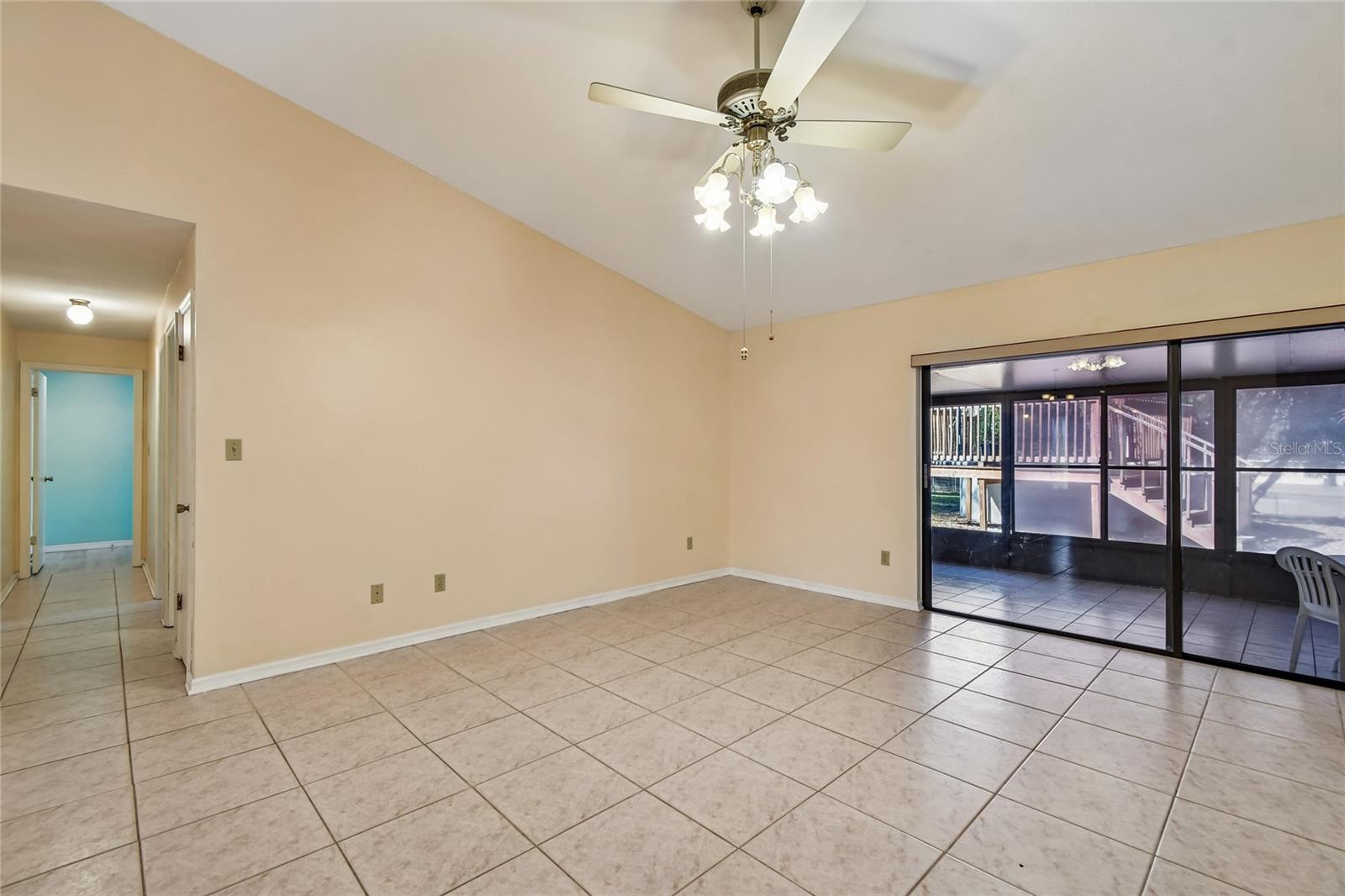 Image 26 of 73 For 1894 Long Pond Drive