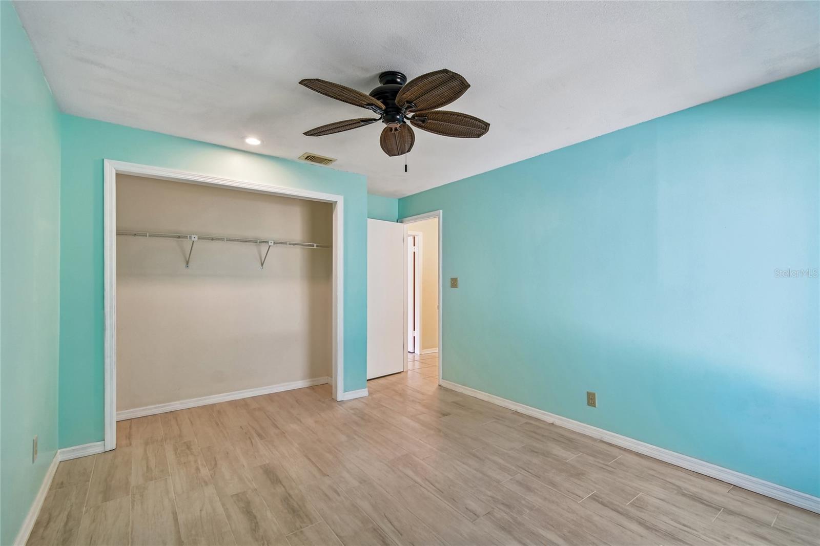 Image 45 of 73 For 1894 Long Pond Drive