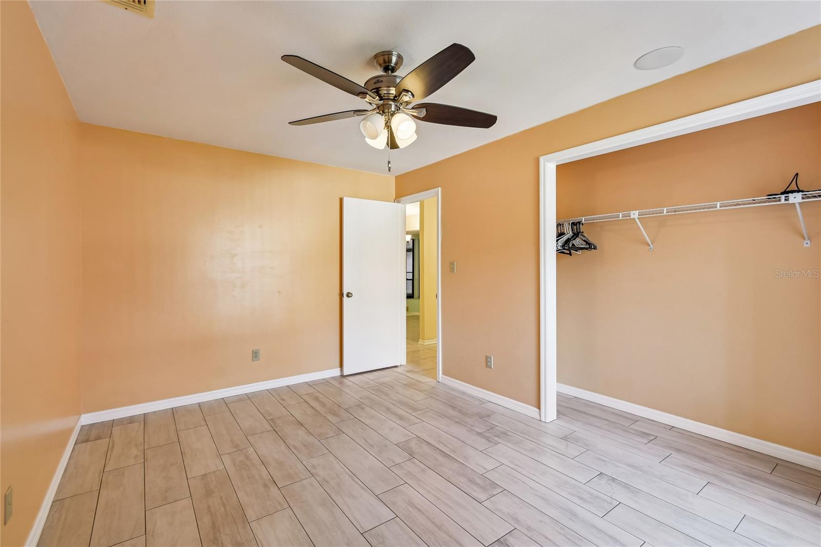 Image 47 of 73 For 1894 Long Pond Drive