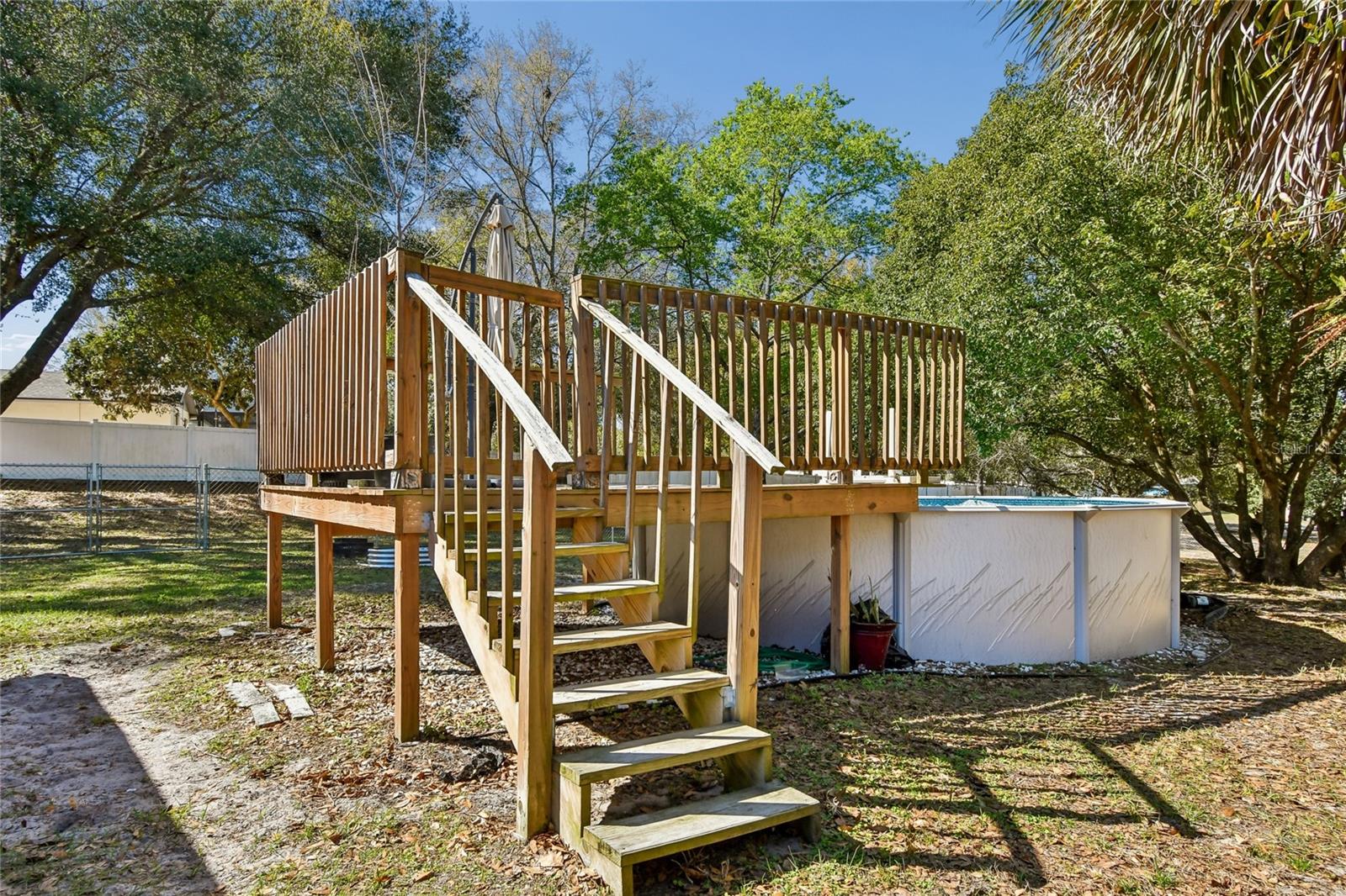 Image 57 of 73 For 1894 Long Pond Drive