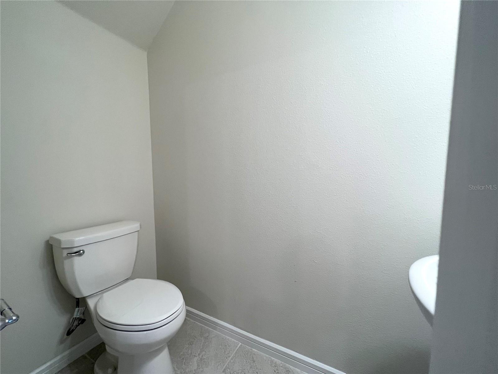 Listing photo id 3 for 1778 Delightful Drive