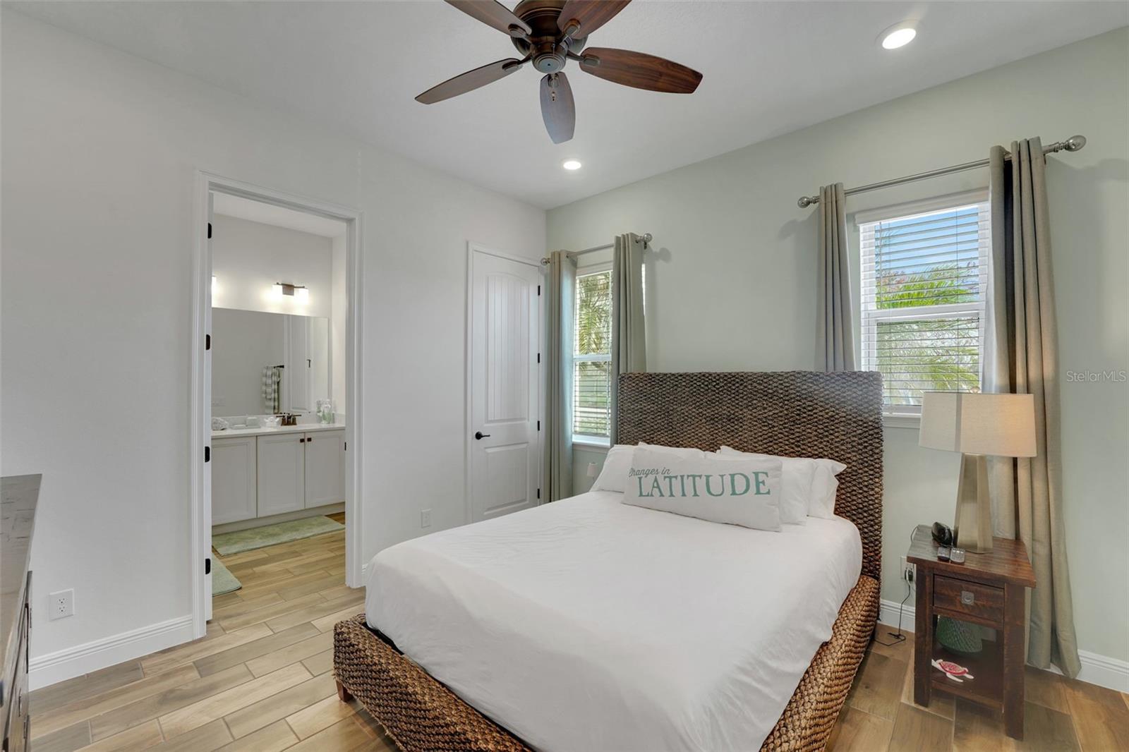 Image 27 of 86 For 2968 Salted Rim Road