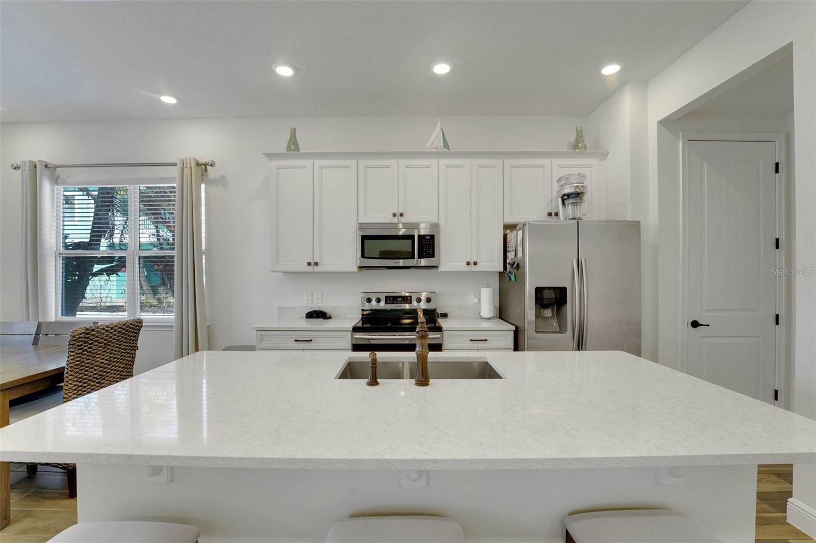 Image 8 of 86 For 2968 Salted Rim Road