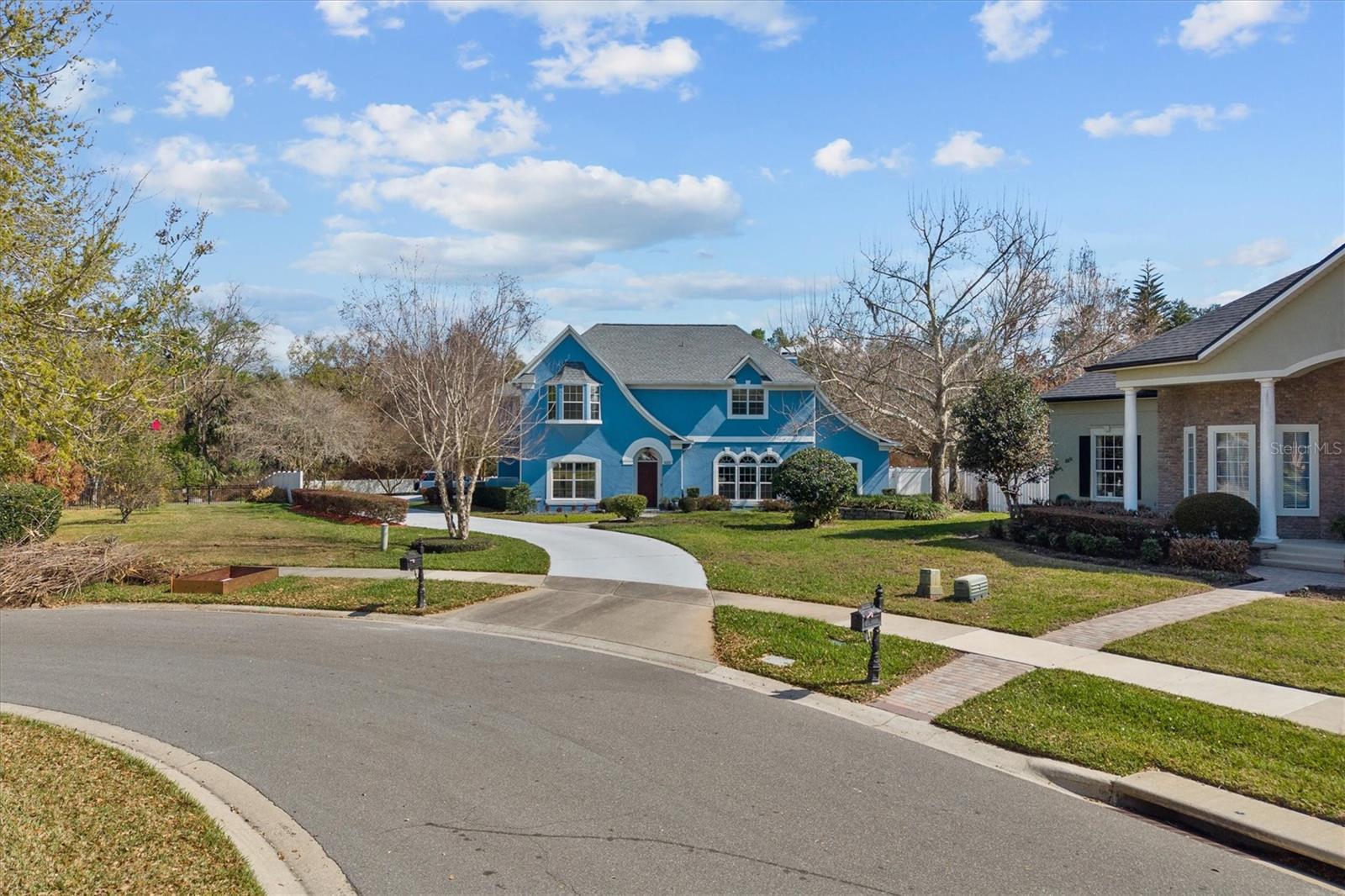 Image 2 of 79 For 441 Courtlea Oaks Boulevard