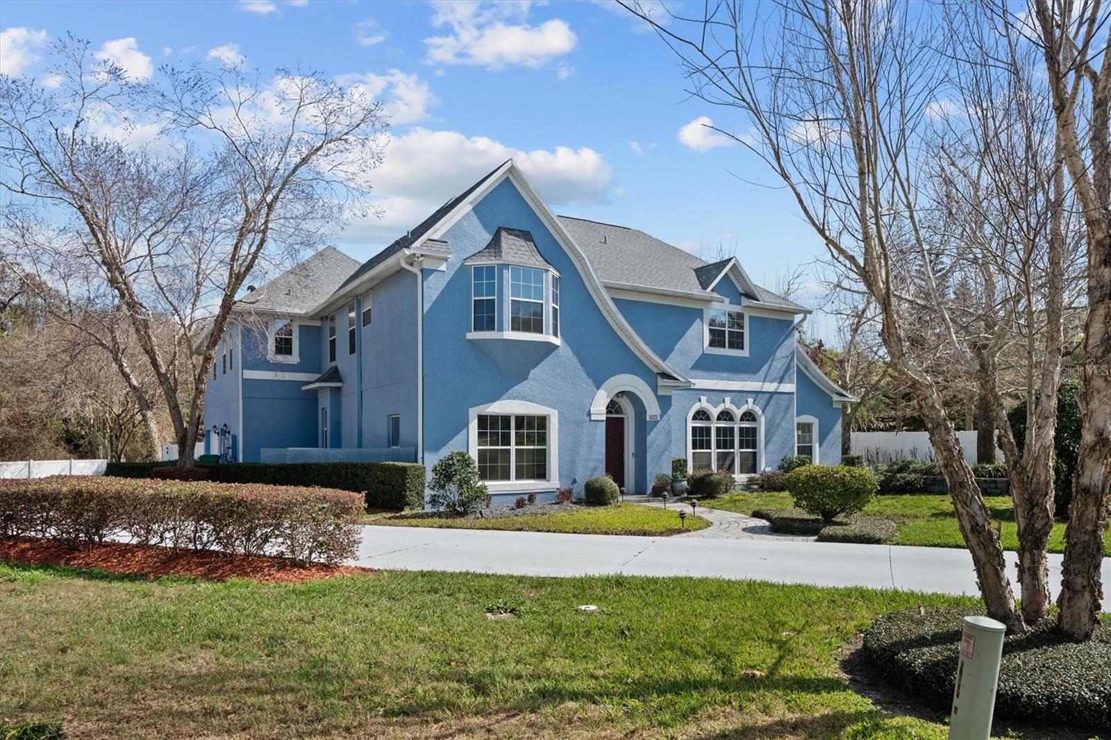 Image 3 of 79 For 441 Courtlea Oaks Boulevard