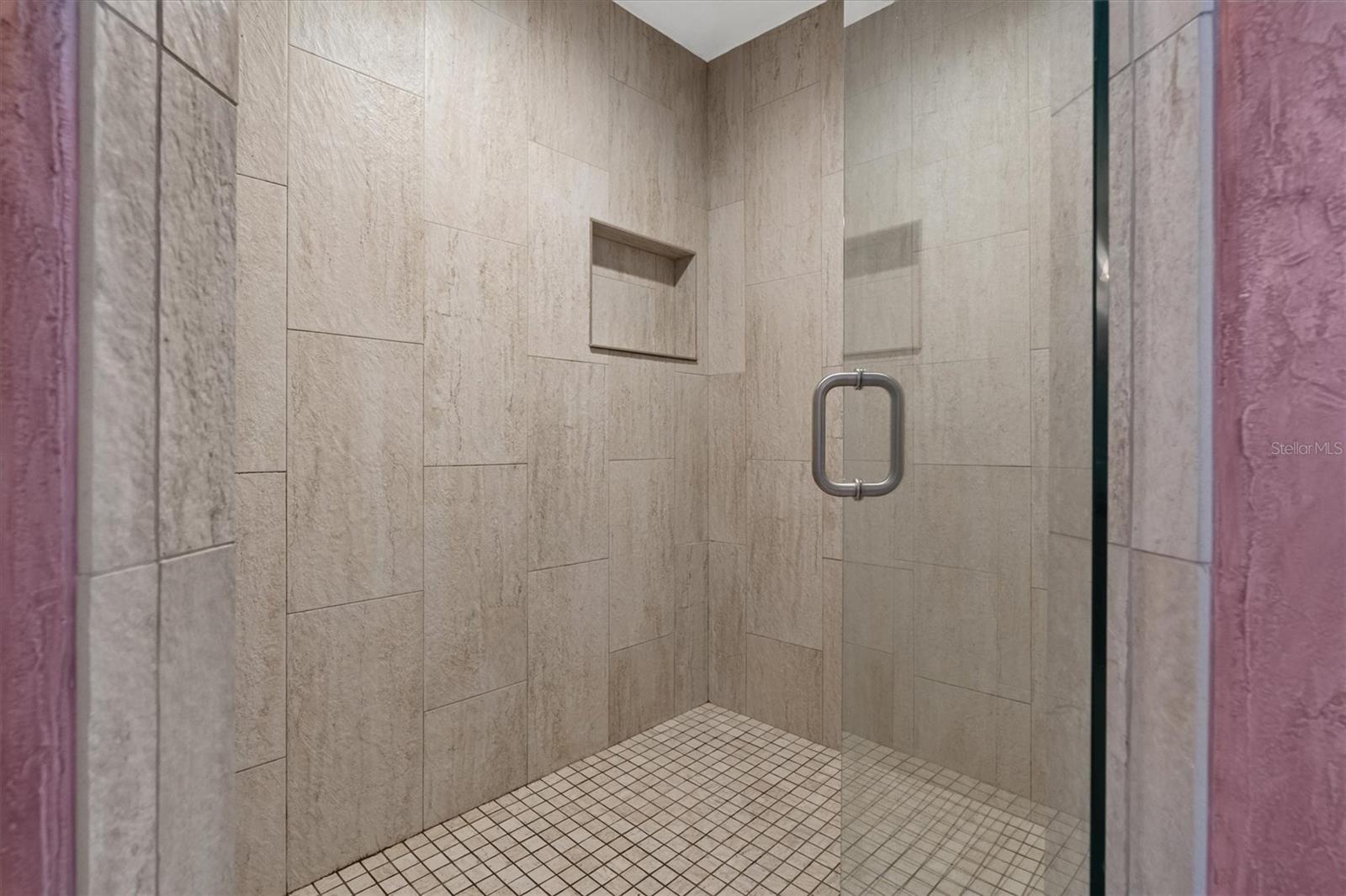 Image 37 of 79 For 441 Courtlea Oaks Boulevard