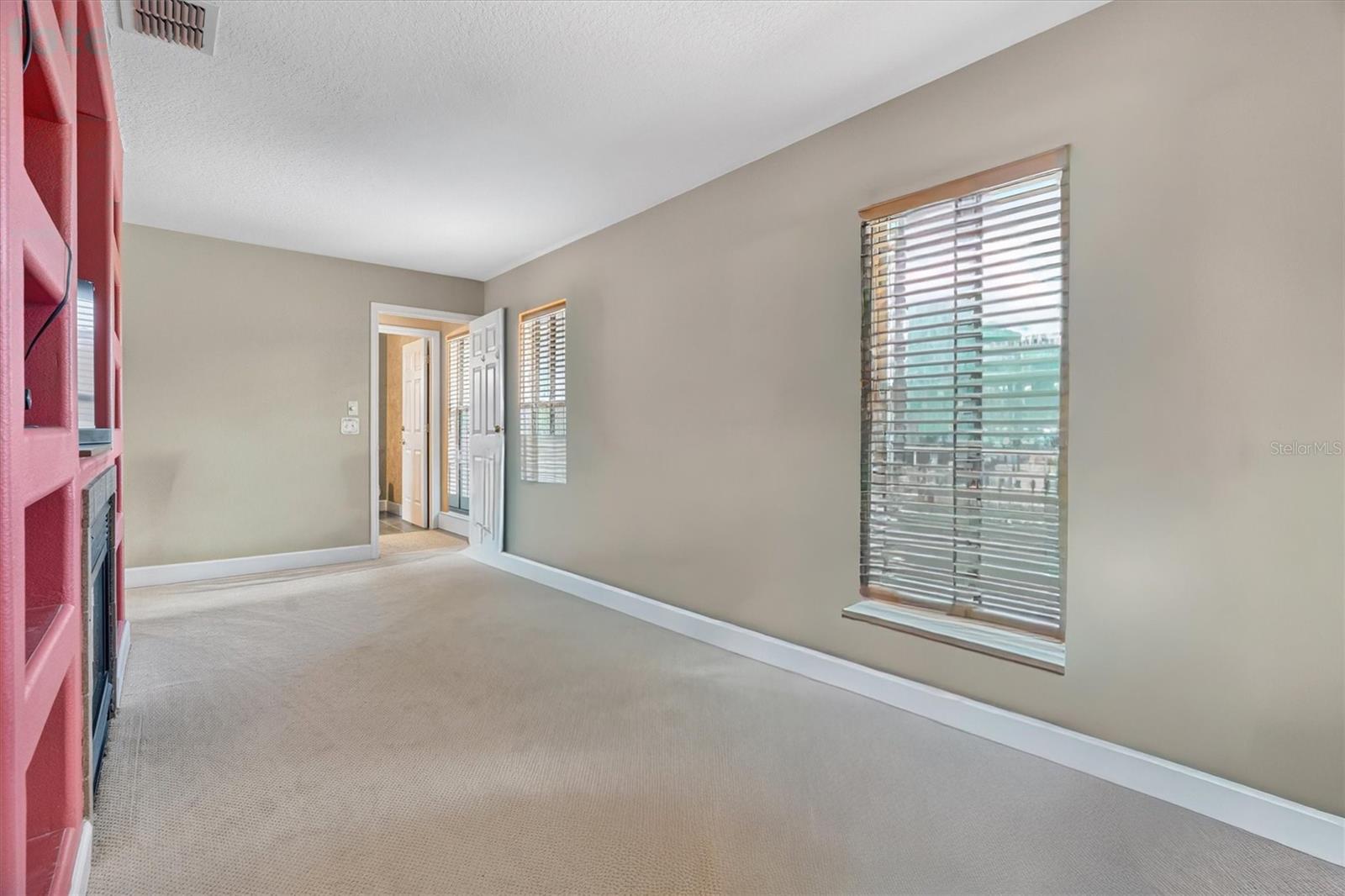 Image 61 of 79 For 441 Courtlea Oaks Boulevard