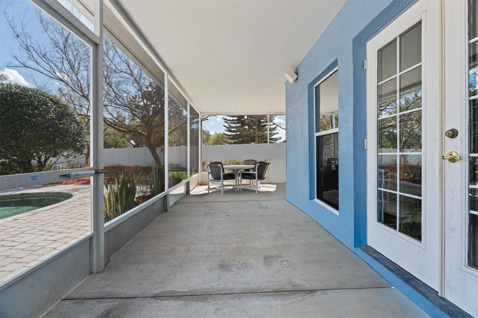 Image 65 of 79 For 441 Courtlea Oaks Boulevard