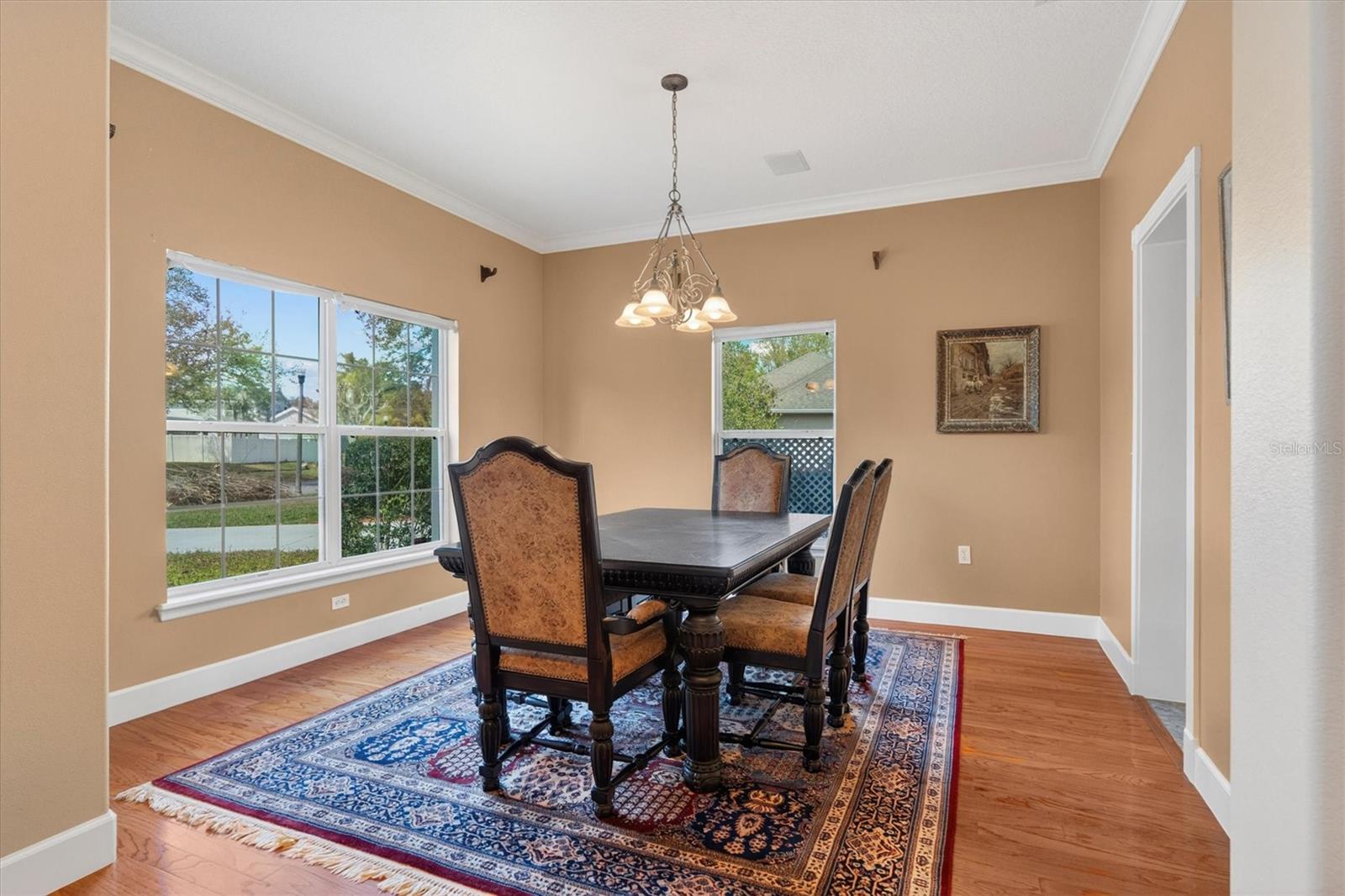 Image 8 of 79 For 441 Courtlea Oaks Boulevard