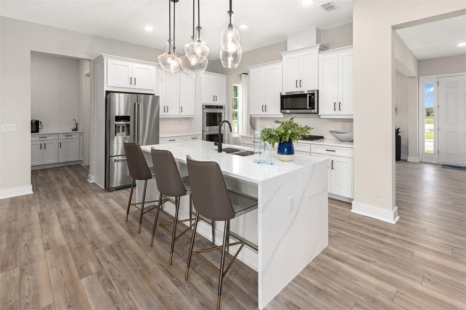 Image 6 of 27 For 2511 Celebration Boulevard