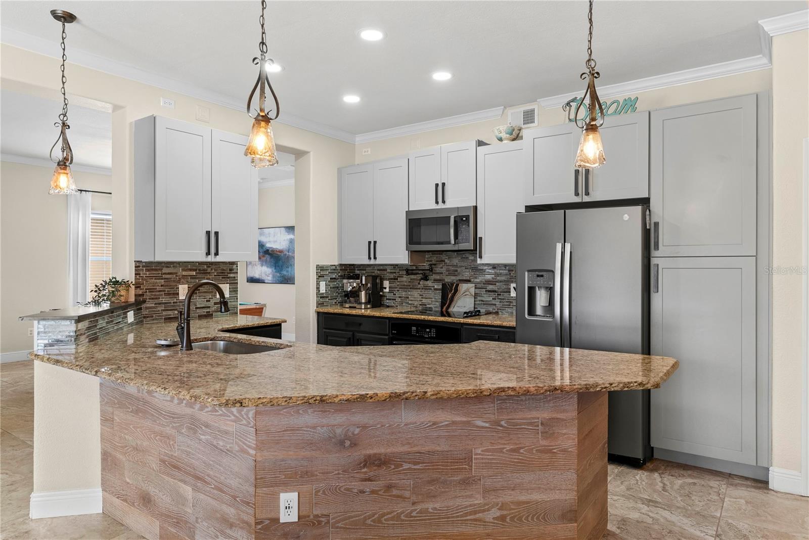 Image 11 of 56 For 14627 Masthead Landing Circle